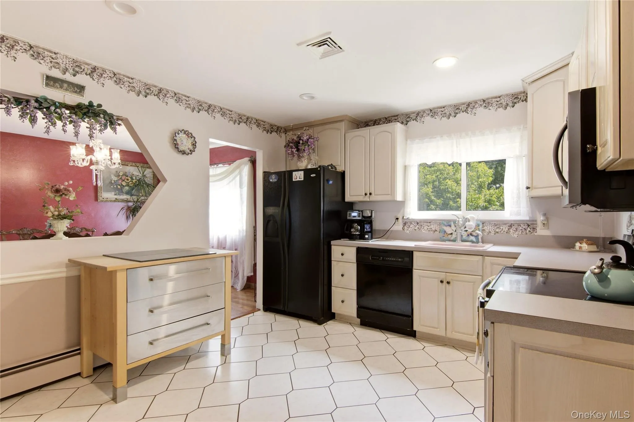 22 Clymer Street, Brookhaven, NY, 4 Bedrooms Bedrooms, 8 Rooms Rooms,2 BathroomsBathrooms,Residential,For Rent,Clymer,0,1031407 22 Clymer Street, Brookhaven, NY, 4 Bedrooms Bedrooms, 8 Rooms Rooms,2 BathroomsBathrooms,Residential,For Rent,Clymer,0,1031407