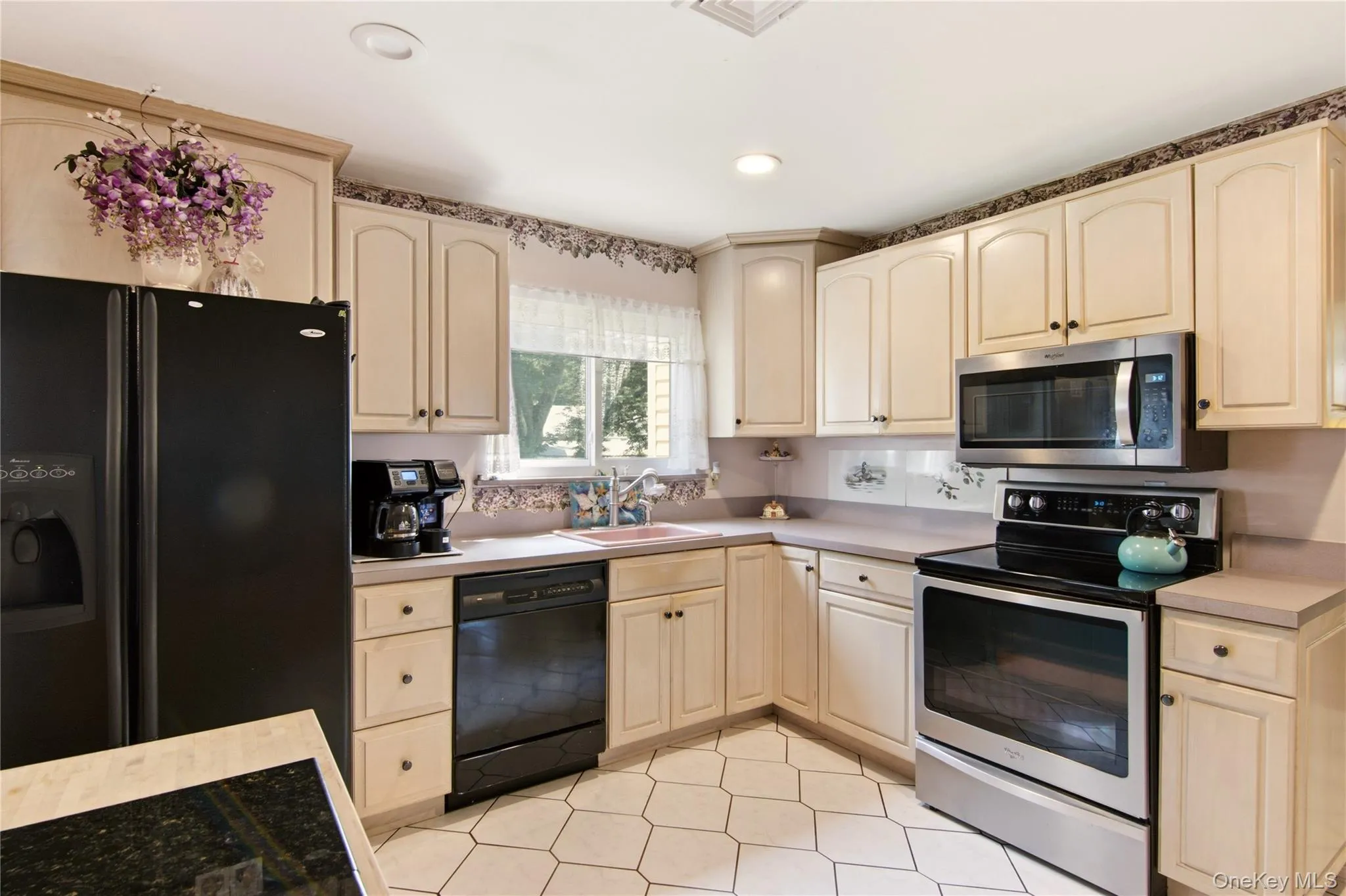 22 Clymer Street, Brookhaven, NY, 4 Bedrooms Bedrooms, 8 Rooms Rooms,2 BathroomsBathrooms,Residential,For Rent,Clymer,0,1031407 22 Clymer Street, Brookhaven, NY, 4 Bedrooms Bedrooms, 8 Rooms Rooms,2 BathroomsBathrooms,Residential,For Rent,Clymer,0,1031407