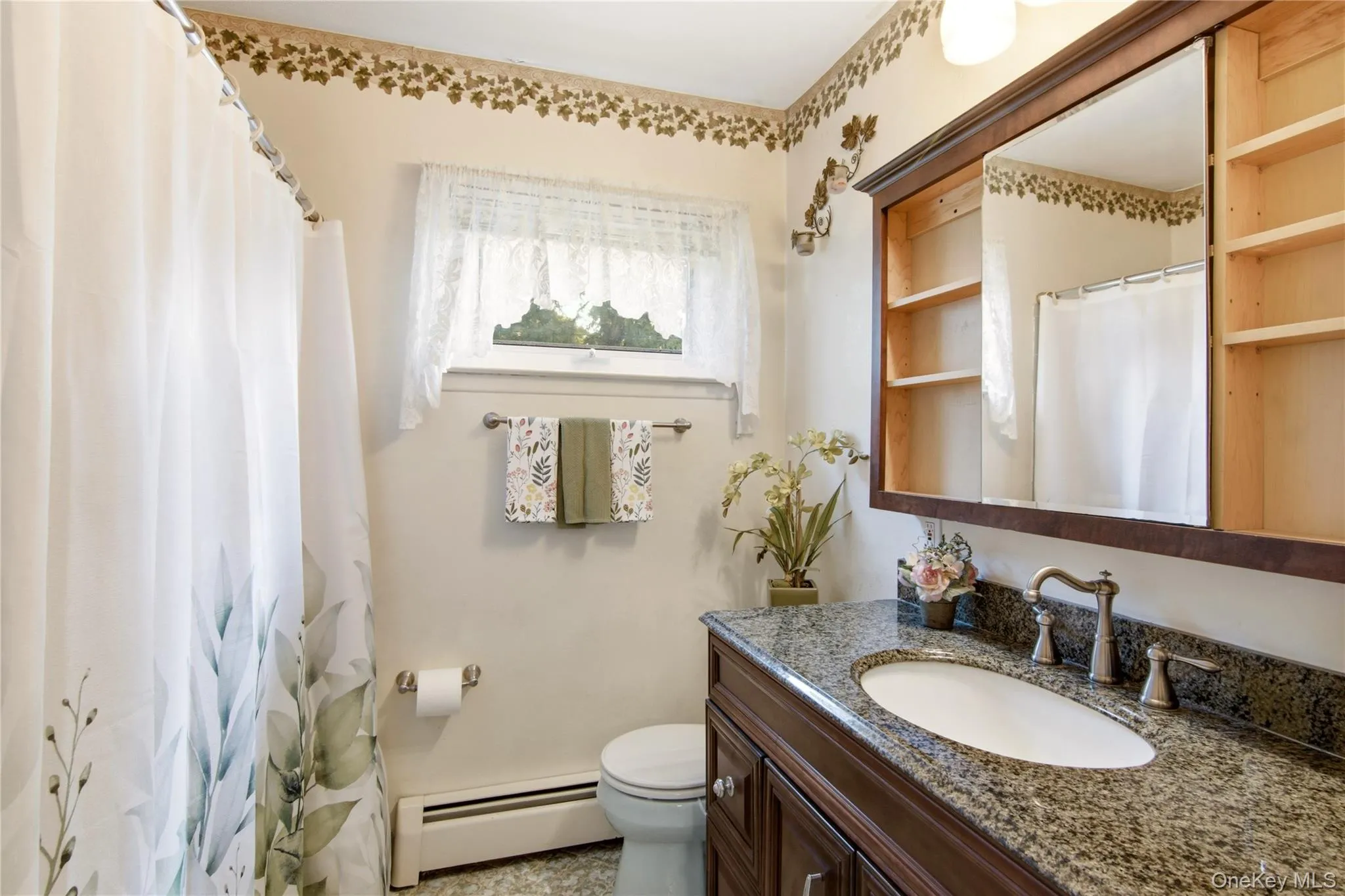 Full Bathroom Full Bathroom