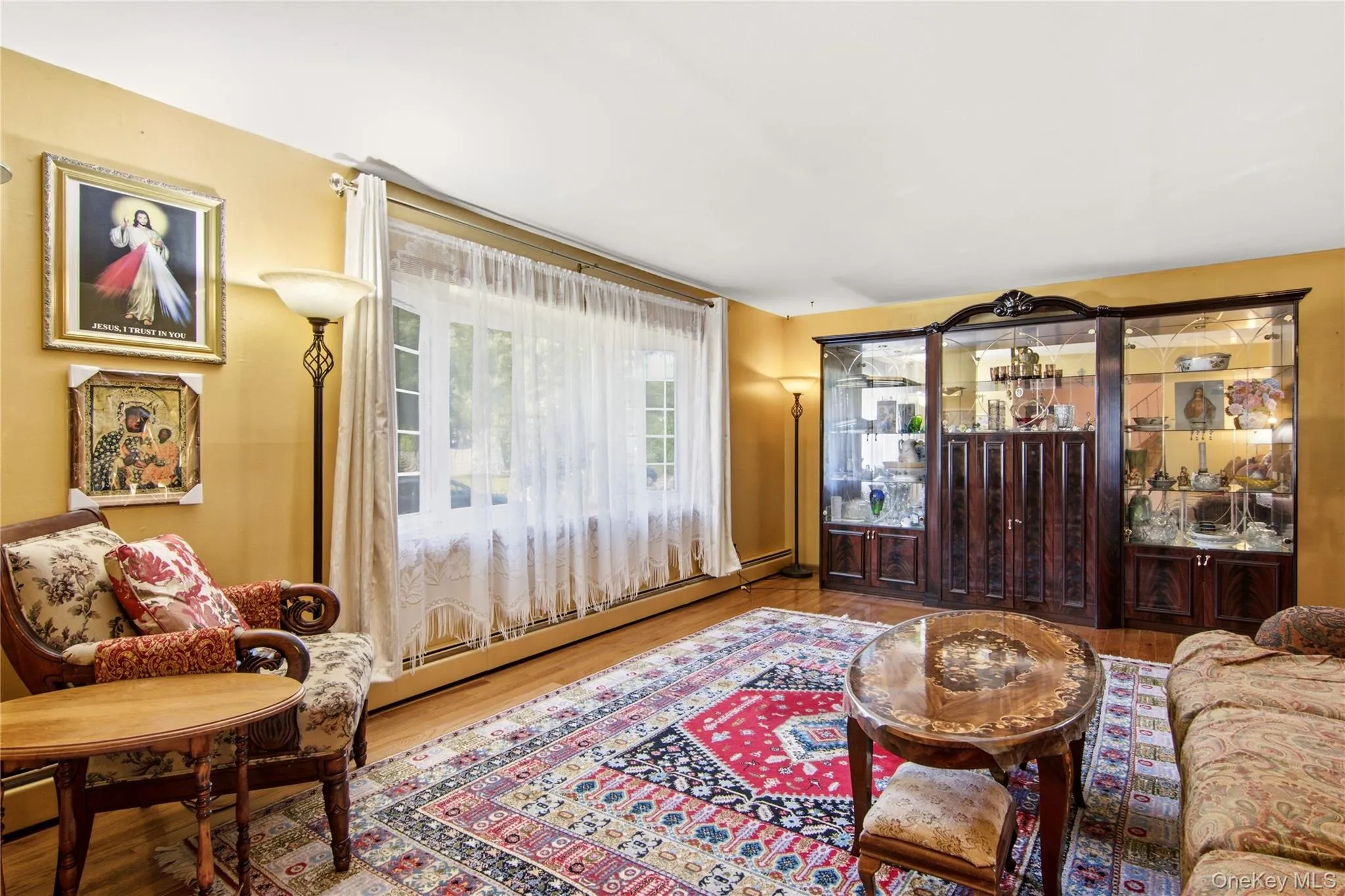 22 Clymer Street, Brookhaven, NY, 4 Bedrooms Bedrooms, 8 Rooms Rooms,2 BathroomsBathrooms,Residential,For Rent,Clymer,0,1031407 22 Clymer Street, Brookhaven, NY, 4 Bedrooms Bedrooms, 8 Rooms Rooms,2 BathroomsBathrooms,Residential,For Rent,Clymer,0,1031407