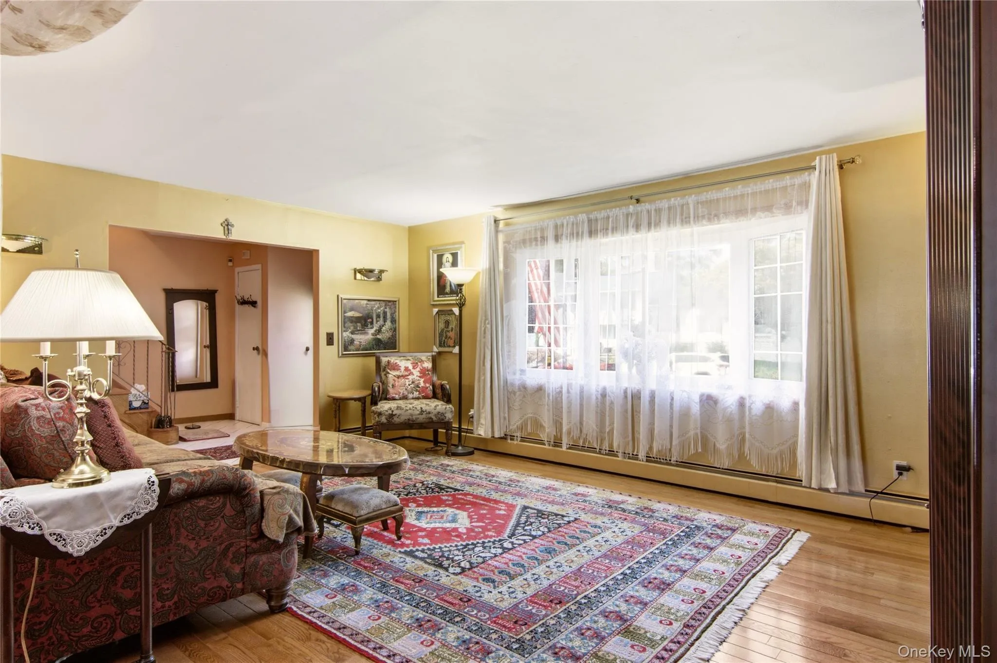 22 Clymer Street, Brookhaven, NY, 4 Bedrooms Bedrooms, 8 Rooms Rooms,2 BathroomsBathrooms,Residential,For Rent,Clymer,0,1031407 22 Clymer Street, Brookhaven, NY, 4 Bedrooms Bedrooms, 8 Rooms Rooms,2 BathroomsBathrooms,Residential,For Rent,Clymer,0,1031407