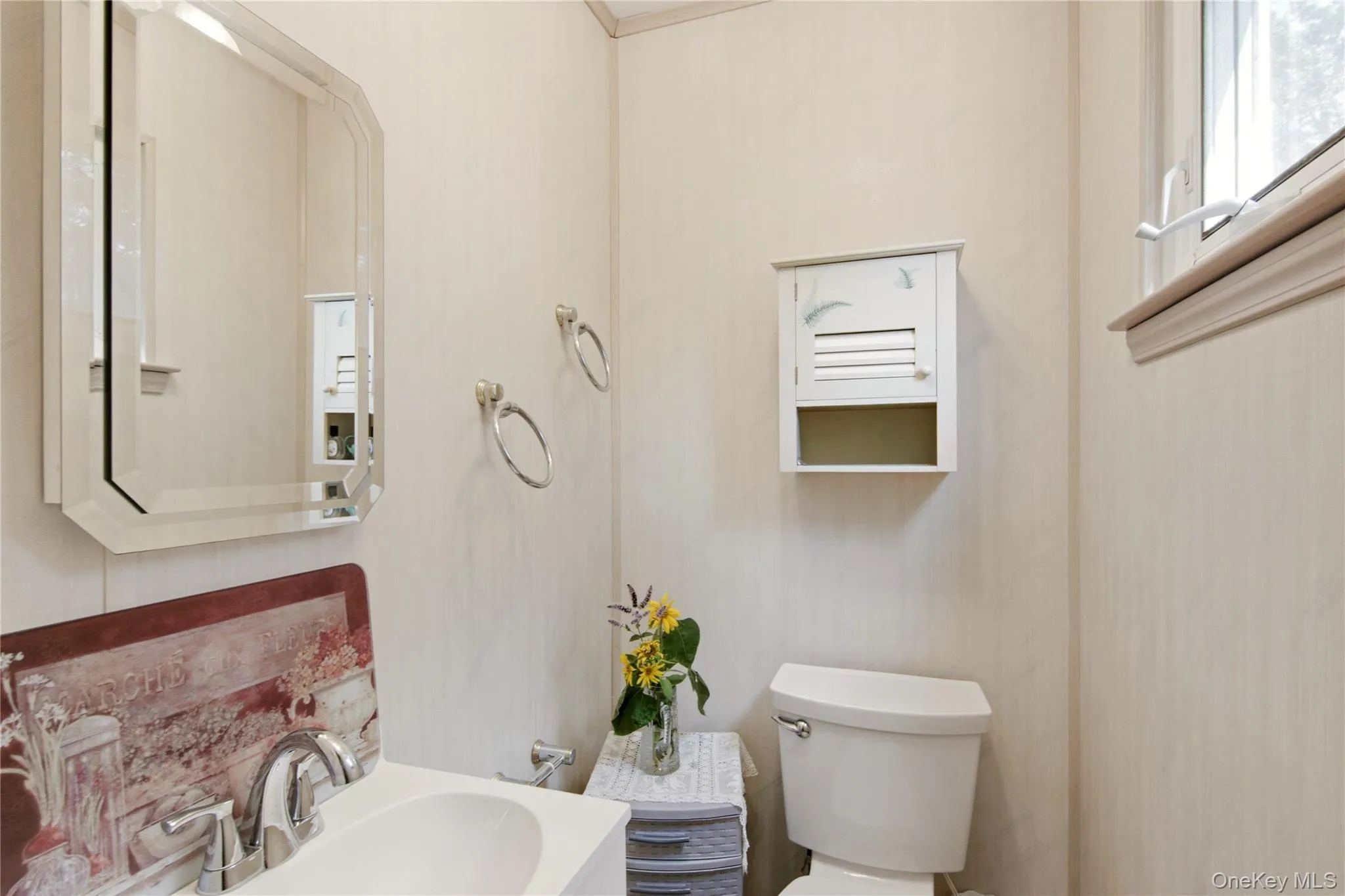 Powder Room Powder Room