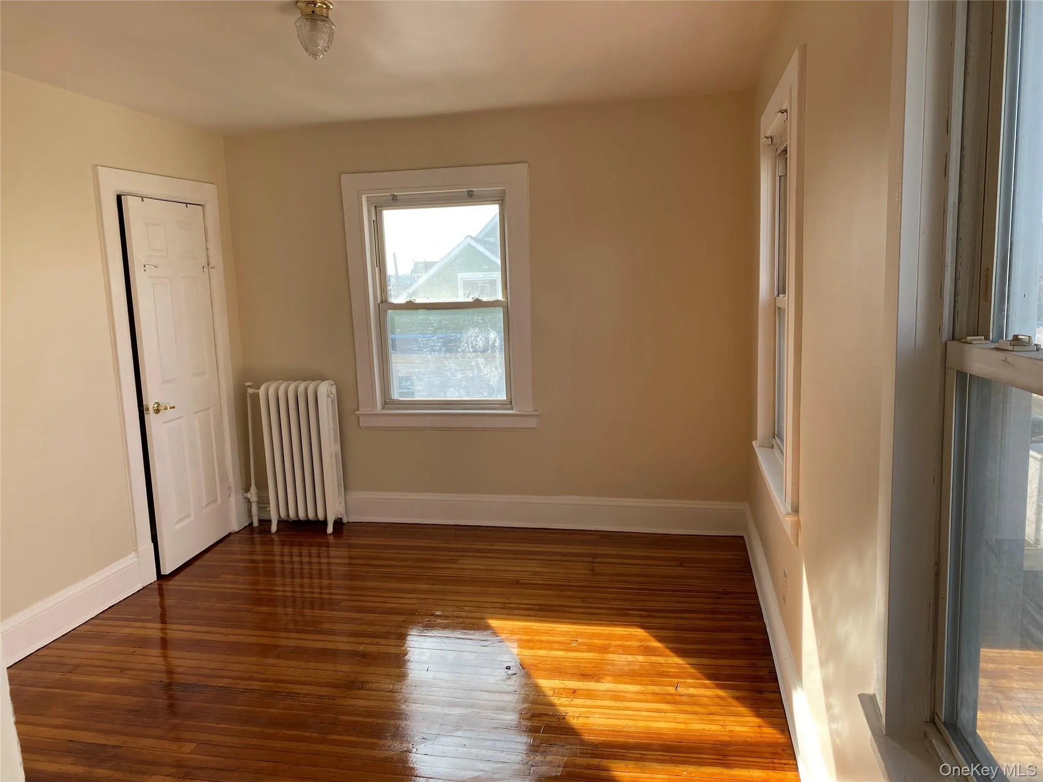 3 Taylor Court, New York, NY, 3 Bedrooms Bedrooms, 8 Rooms Rooms,1 BathroomBathrooms,Residential,For Rent,Taylor,0,1031409 3 Taylor Court, New York, NY, 3 Bedrooms Bedrooms, 8 Rooms Rooms,1 BathroomBathrooms,Residential,For Rent,Taylor,0,1031409