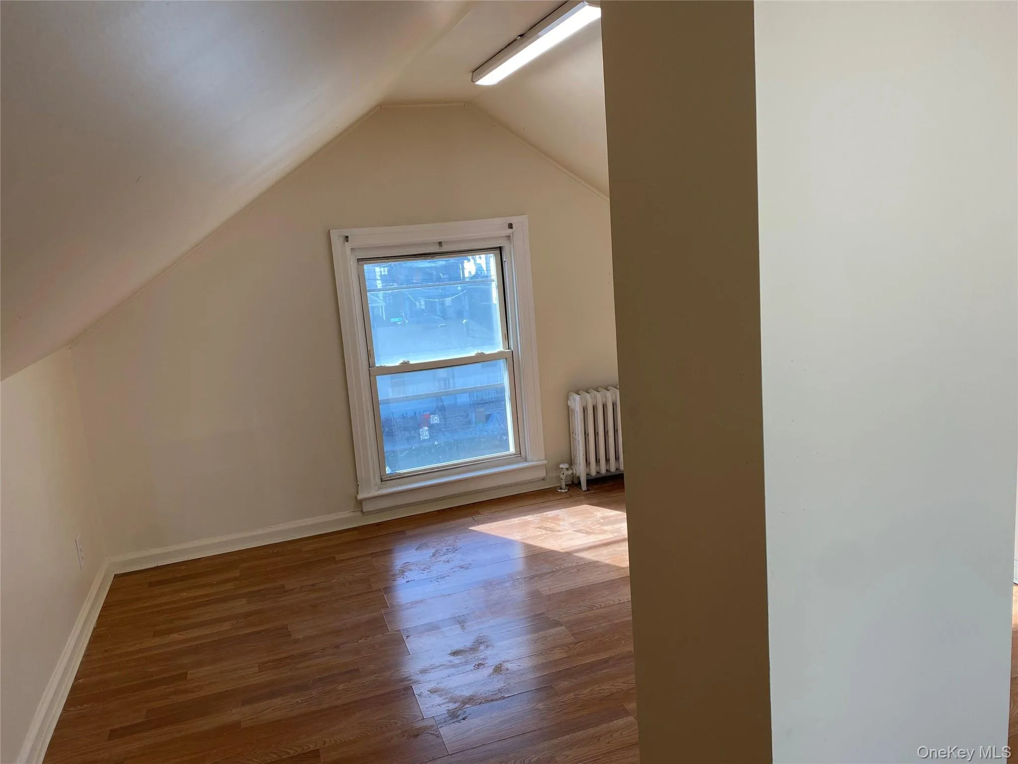 3 Taylor Court, New York, NY, 3 Bedrooms Bedrooms, 8 Rooms Rooms,1 BathroomBathrooms,Residential,For Rent,Taylor,0,1031409 3 Taylor Court, New York, NY, 3 Bedrooms Bedrooms, 8 Rooms Rooms,1 BathroomBathrooms,Residential,For Rent,Taylor,0,1031409