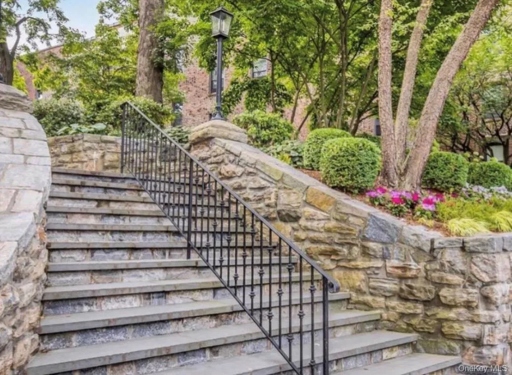 64 Sagamore Road, Eastchester, NY, 1 Bedroom Bedrooms, 3 Rooms Rooms,1 BathroomBathrooms,Residential Lease,For Rent,Sagamore,0,1031412 64 Sagamore Road, Eastchester, NY, 1 Bedroom Bedrooms, 3 Rooms Rooms,1 BathroomBathrooms,Residential Lease,For Rent,Sagamore,0,1031412