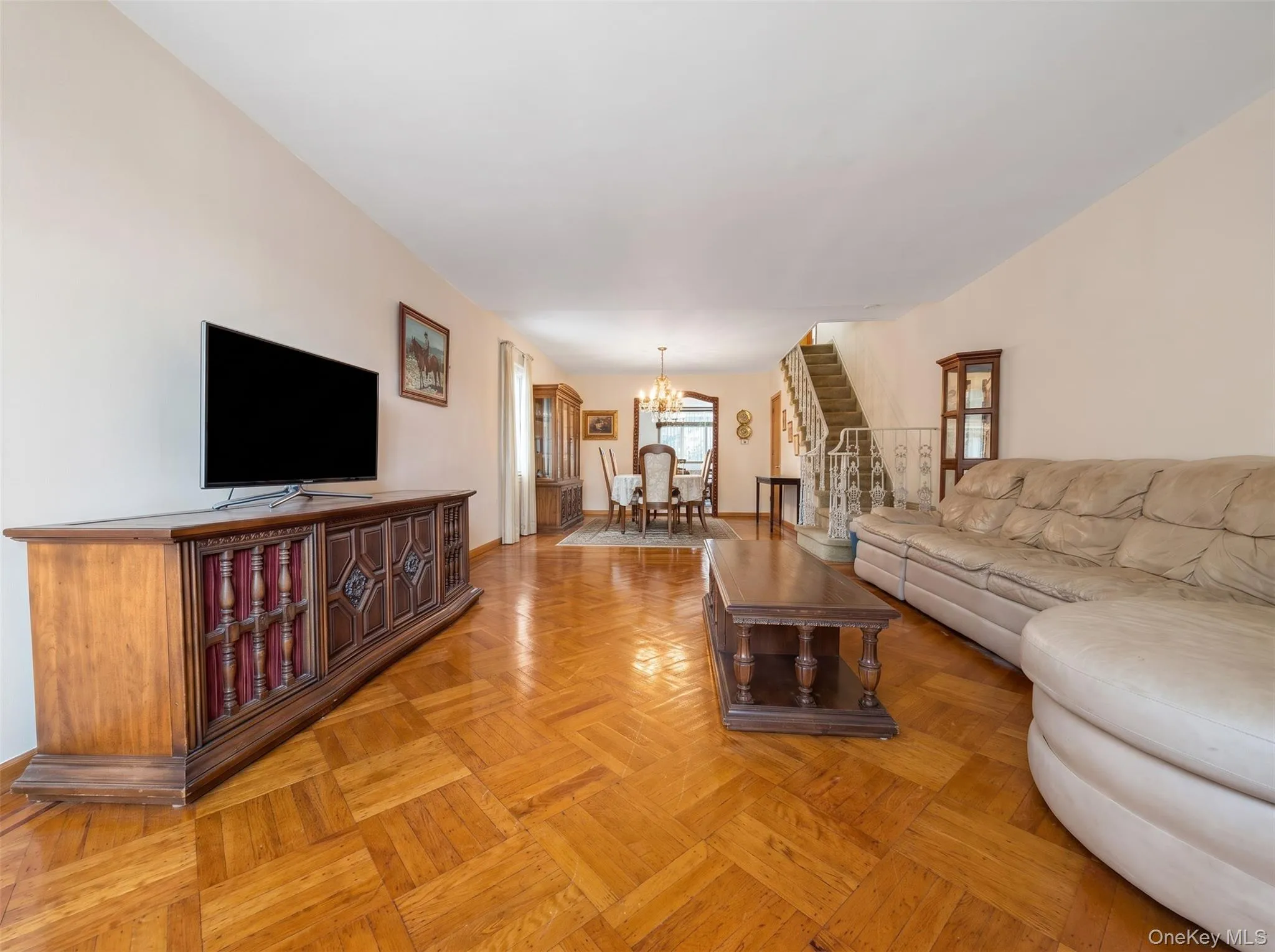 6424 80th Avenue, New York, NY, 3 Bedrooms Bedrooms, 7 Rooms Rooms,2 BathroomsBathrooms,Residential,For Rent,80th,0,1031415 6424 80th Avenue, New York, NY, 3 Bedrooms Bedrooms, 7 Rooms Rooms,2 BathroomsBathrooms,Residential,For Rent,80th,0,1031415