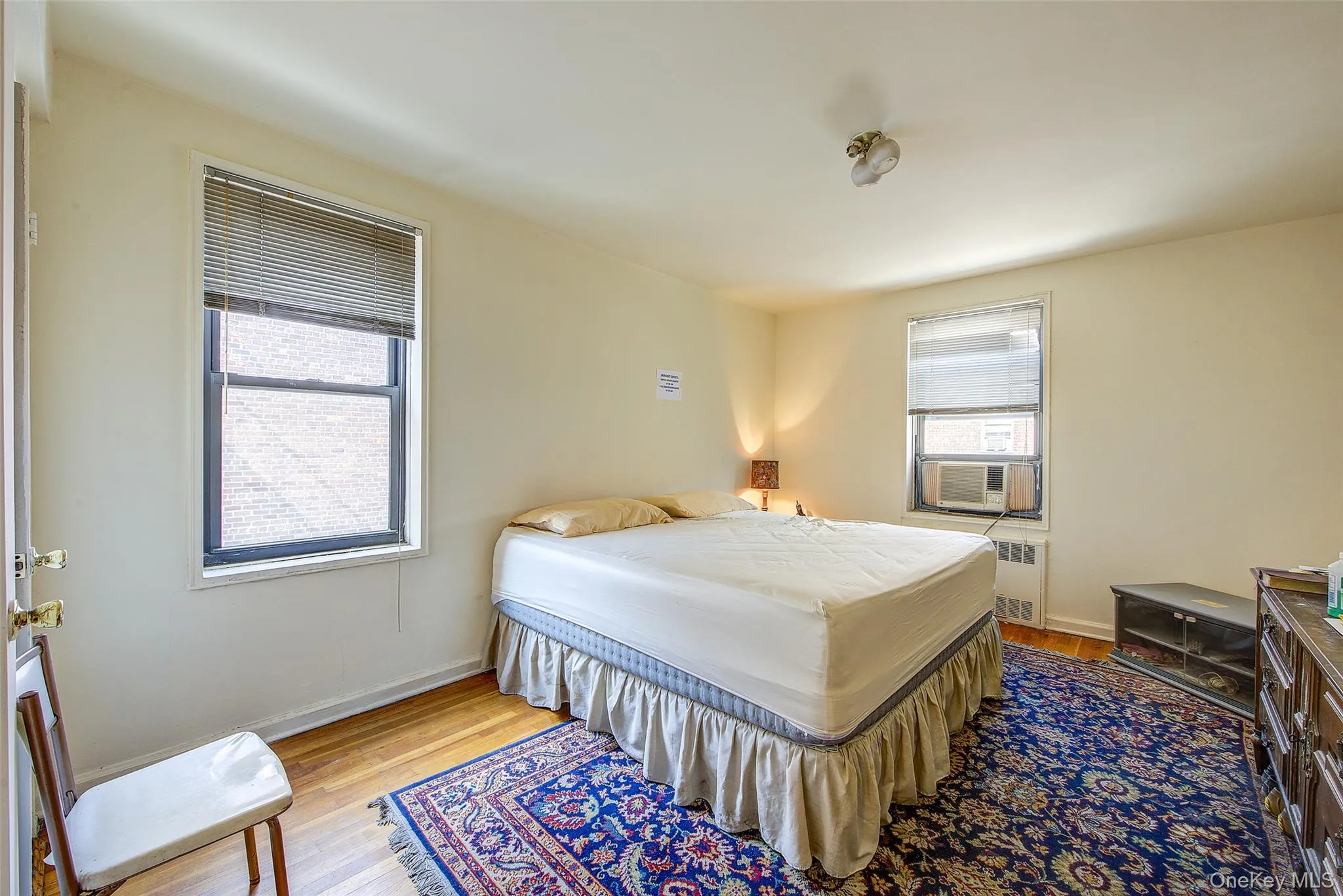 37-27 86th Street, New York, NY, 1 Bedroom Bedrooms, 3 Rooms Rooms,1 BathroomBathrooms,Residential,For Rent,86th,0,1031419 37-27 86th Street, New York, NY, 1 Bedroom Bedrooms, 3 Rooms Rooms,1 BathroomBathrooms,Residential,For Rent,86th,0,1031419