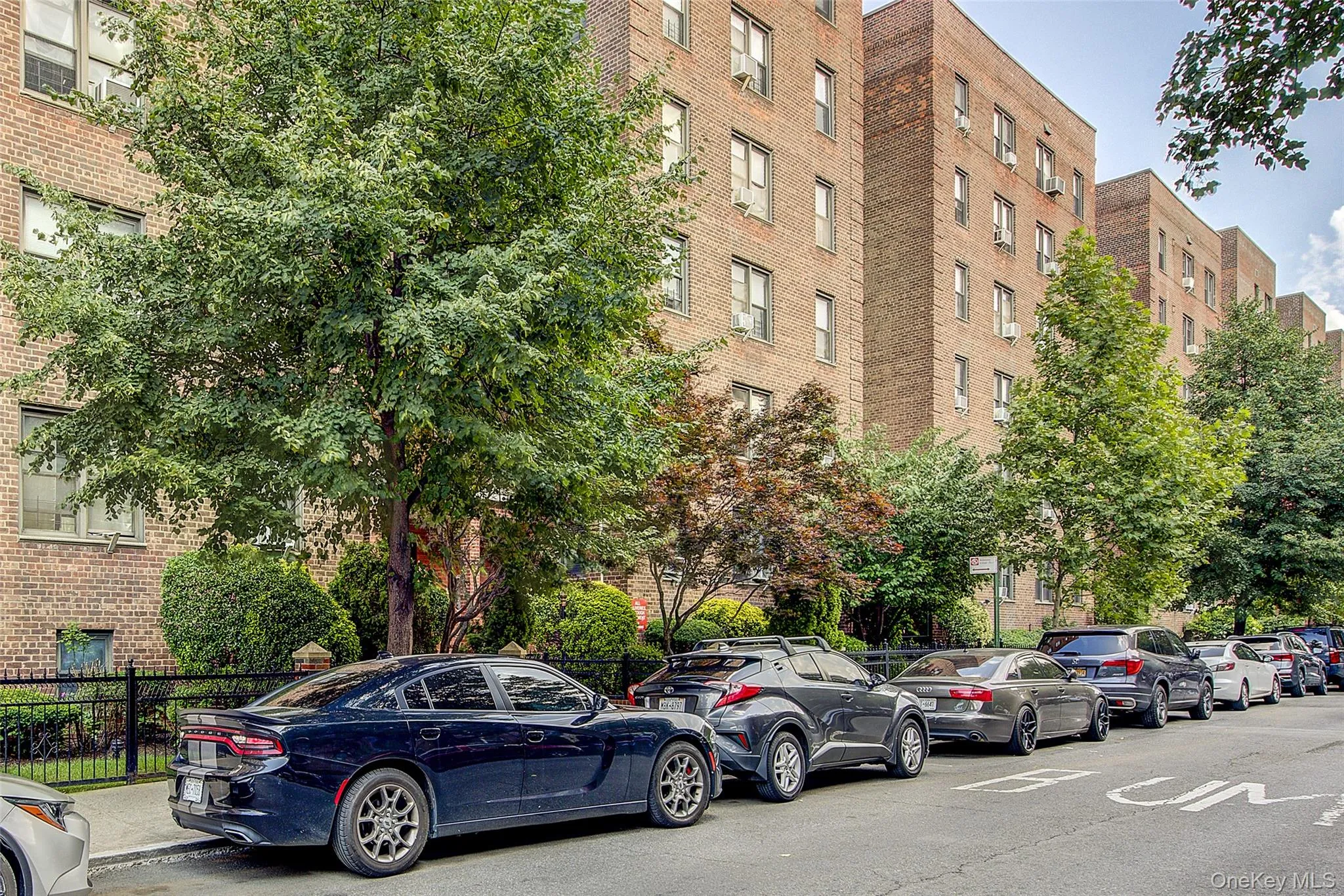 37-27 86th Street, New York, NY, 1 Bedroom Bedrooms, 3 Rooms Rooms,1 BathroomBathrooms,Residential,For Rent,86th,0,1031419 37-27 86th Street, New York, NY, 1 Bedroom Bedrooms, 3 Rooms Rooms,1 BathroomBathrooms,Residential,For Rent,86th,0,1031419