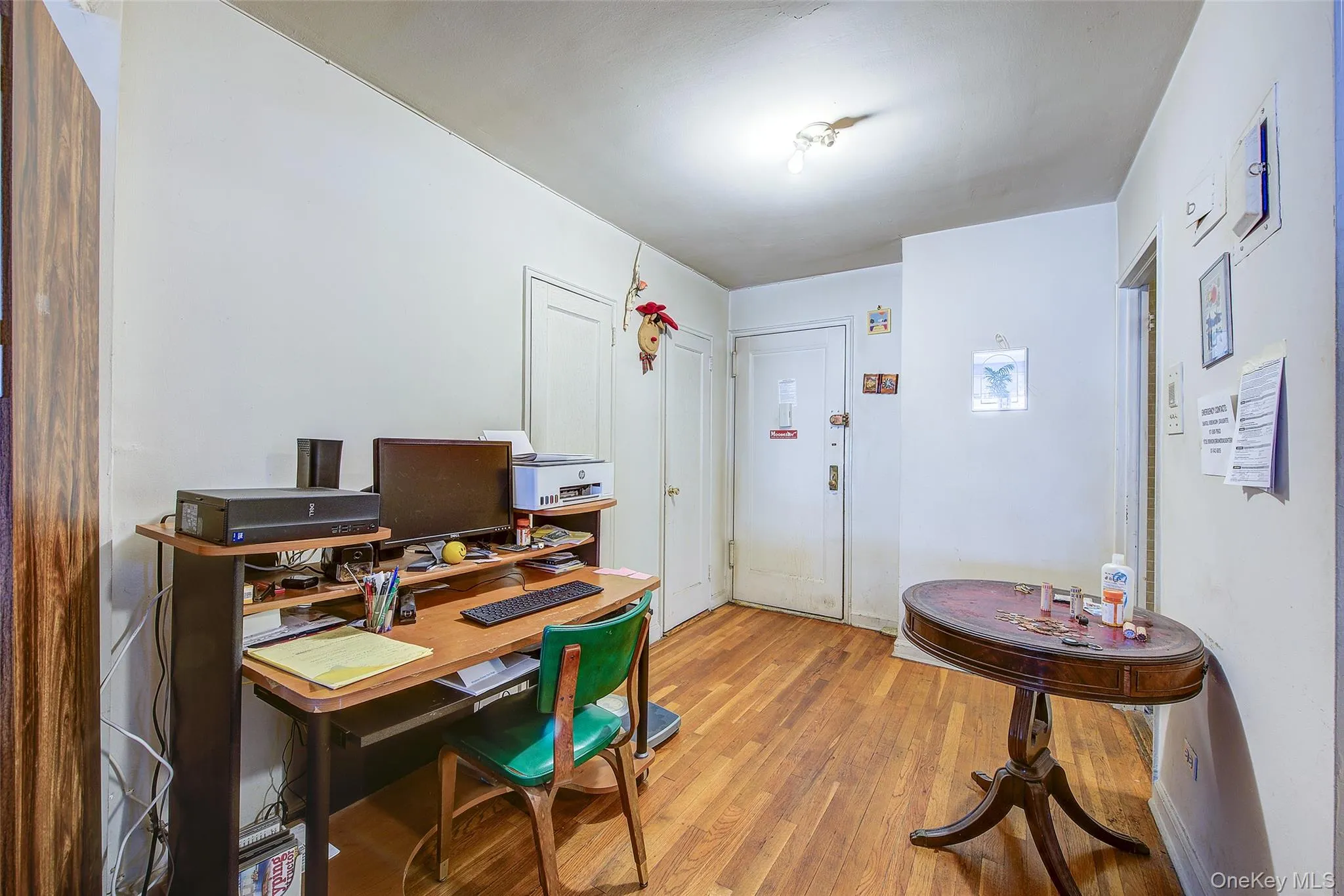 37-27 86th Street, New York, NY, 1 Bedroom Bedrooms, 3 Rooms Rooms,1 BathroomBathrooms,Residential,For Rent,86th,0,1031419 37-27 86th Street, New York, NY, 1 Bedroom Bedrooms, 3 Rooms Rooms,1 BathroomBathrooms,Residential,For Rent,86th,0,1031419