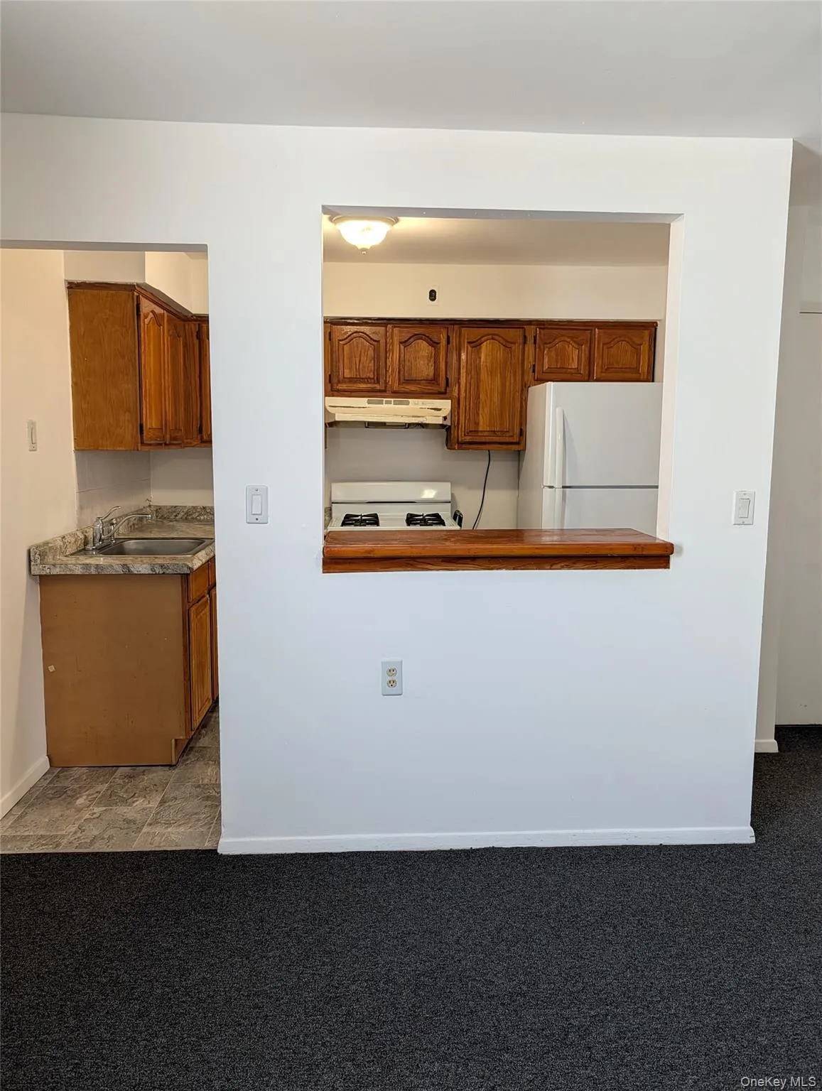 52-83 72nd Place, New York, NY, 3 Bedrooms Bedrooms, 5 Rooms Rooms,1 BathroomBathrooms,Residential Lease,For Rent,72nd,0,1031421 52-83 72nd Place, New York, NY, 3 Bedrooms Bedrooms, 5 Rooms Rooms,1 BathroomBathrooms,Residential Lease,For Rent,72nd,0,1031421