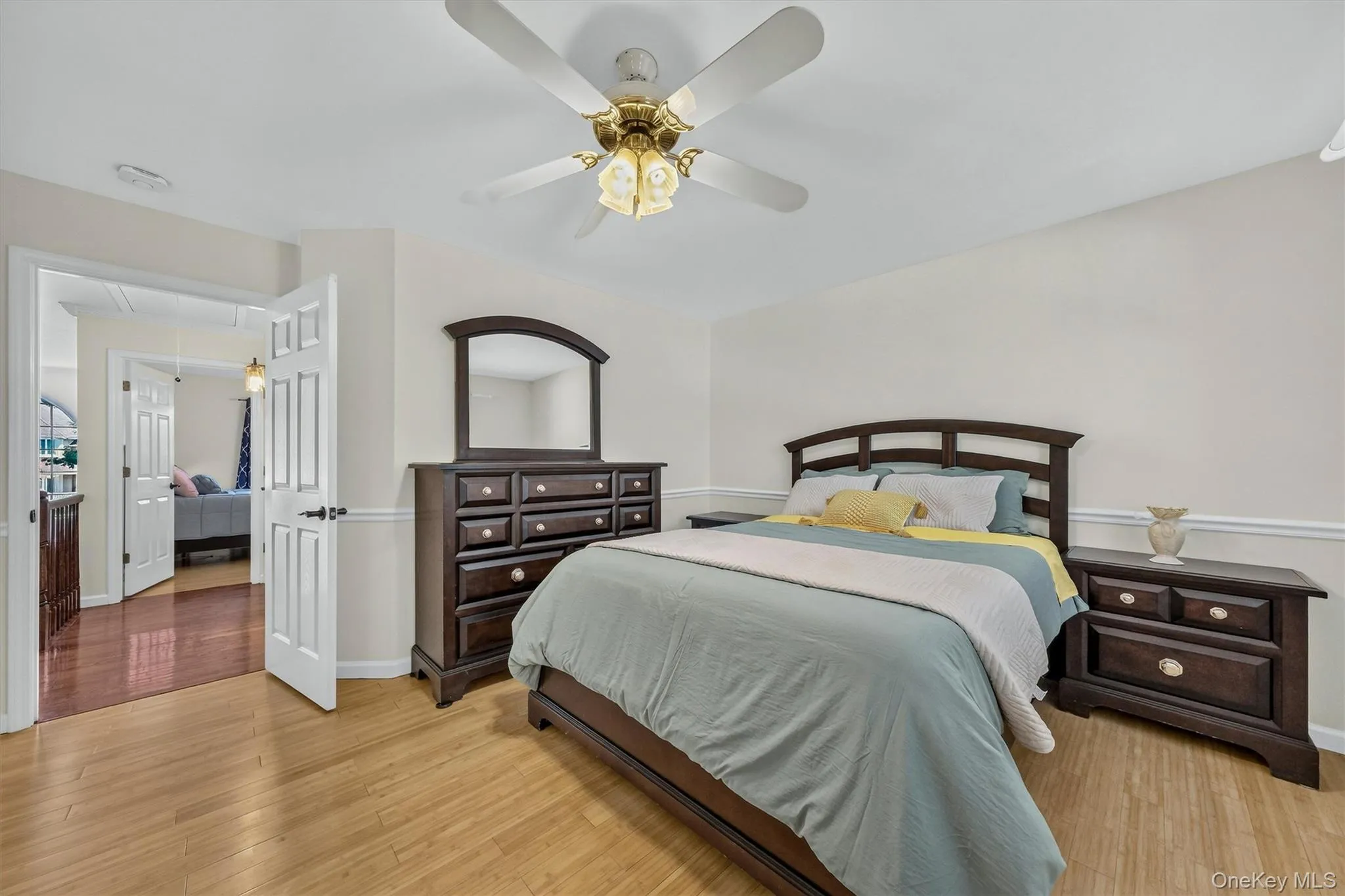 44 Greenwich Avenue, Woodbury, NY, 4 Bedrooms Bedrooms, 9 Rooms Rooms,3 BathroomsBathrooms,Residential,For Rent,Greenwich,0,1031426 44 Greenwich Avenue, Woodbury, NY, 4 Bedrooms Bedrooms, 9 Rooms Rooms,3 BathroomsBathrooms,Residential,For Rent,Greenwich,0,1031426