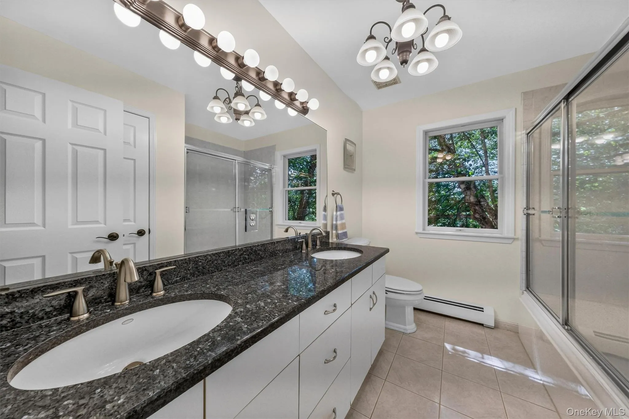 44 Greenwich Avenue, Woodbury, NY, 4 Bedrooms Bedrooms, 9 Rooms Rooms,3 BathroomsBathrooms,Residential,For Rent,Greenwich,0,1031426 44 Greenwich Avenue, Woodbury, NY, 4 Bedrooms Bedrooms, 9 Rooms Rooms,3 BathroomsBathrooms,Residential,For Rent,Greenwich,0,1031426