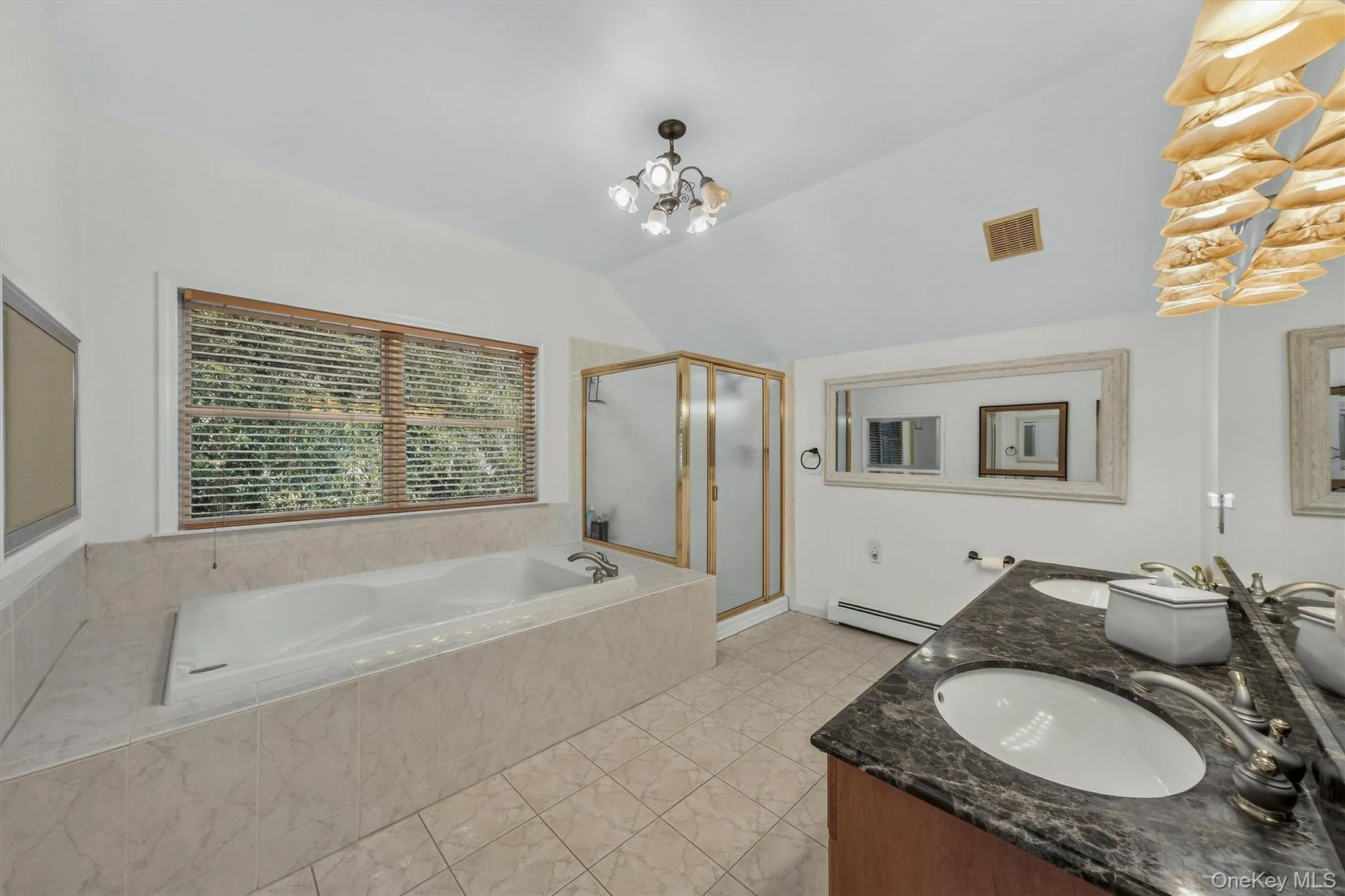 44 Greenwich Avenue, Woodbury, NY, 4 Bedrooms Bedrooms, 9 Rooms Rooms,3 BathroomsBathrooms,Residential,For Rent,Greenwich,0,1031426 44 Greenwich Avenue, Woodbury, NY, 4 Bedrooms Bedrooms, 9 Rooms Rooms,3 BathroomsBathrooms,Residential,For Rent,Greenwich,0,1031426
