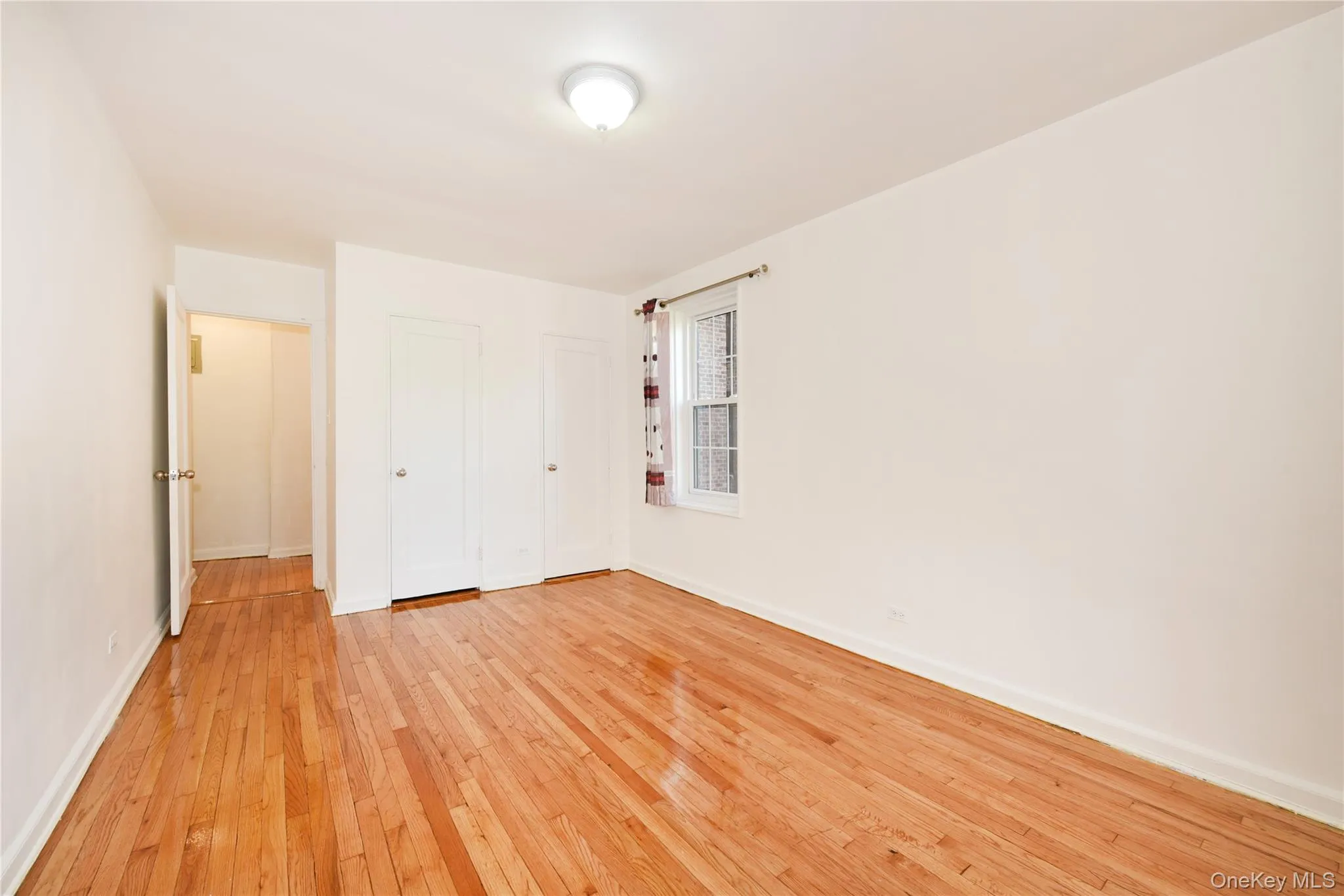 139-09 84 Drive, New York, NY, 1 Bedroom Bedrooms, 4 Rooms Rooms,1 BathroomBathrooms,Residential,For Rent,84,0,1031428 139-09 84 Drive, New York, NY, 1 Bedroom Bedrooms, 4 Rooms Rooms,1 BathroomBathrooms,Residential,For Rent,84,0,1031428