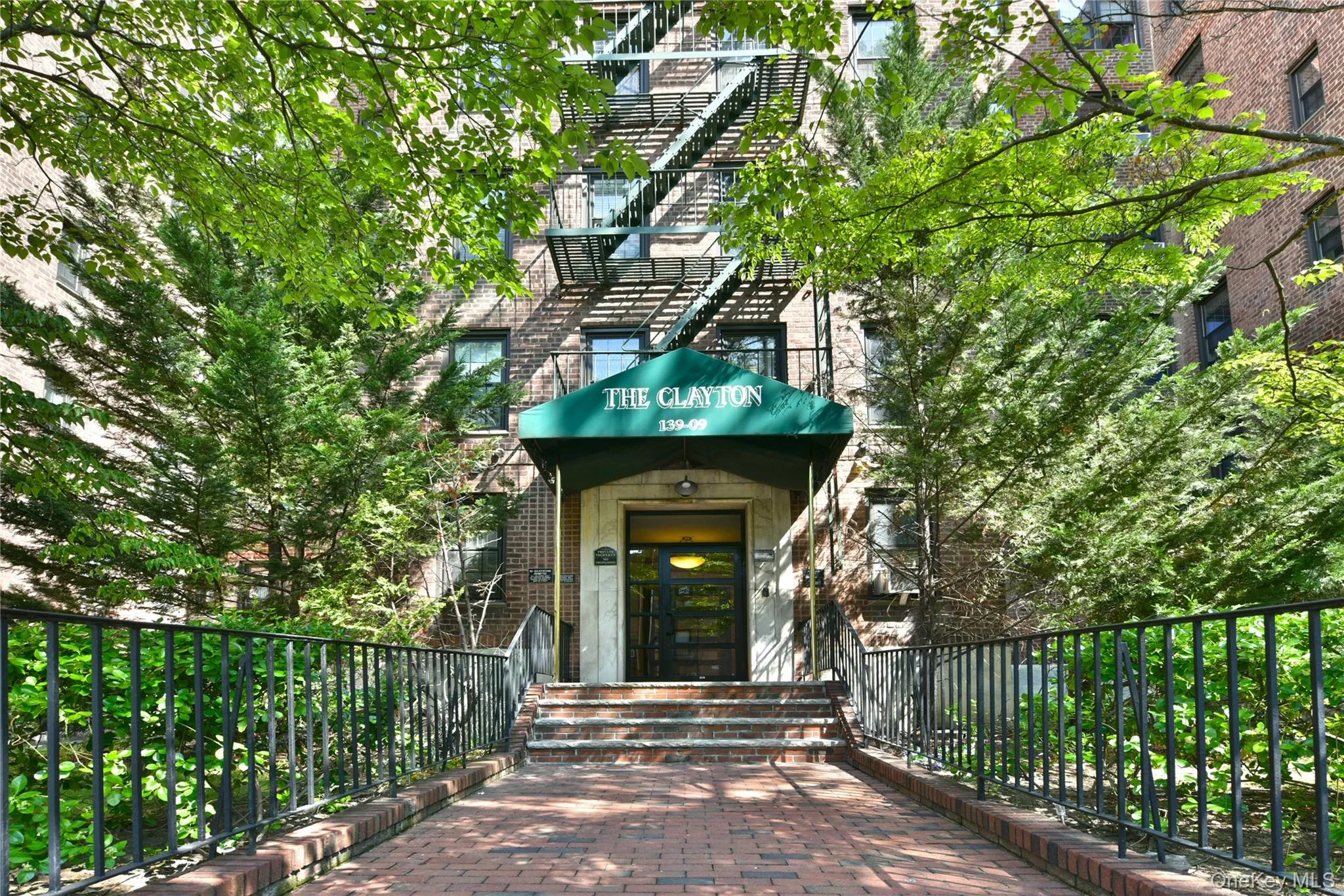 139-09 84 Drive, New York, NY, 1 Bedroom Bedrooms, 4 Rooms Rooms,1 BathroomBathrooms,Residential,For Rent,84,0,1031428 139-09 84 Drive, New York, NY, 1 Bedroom Bedrooms, 4 Rooms Rooms,1 BathroomBathrooms,Residential,For Rent,84,0,1031428