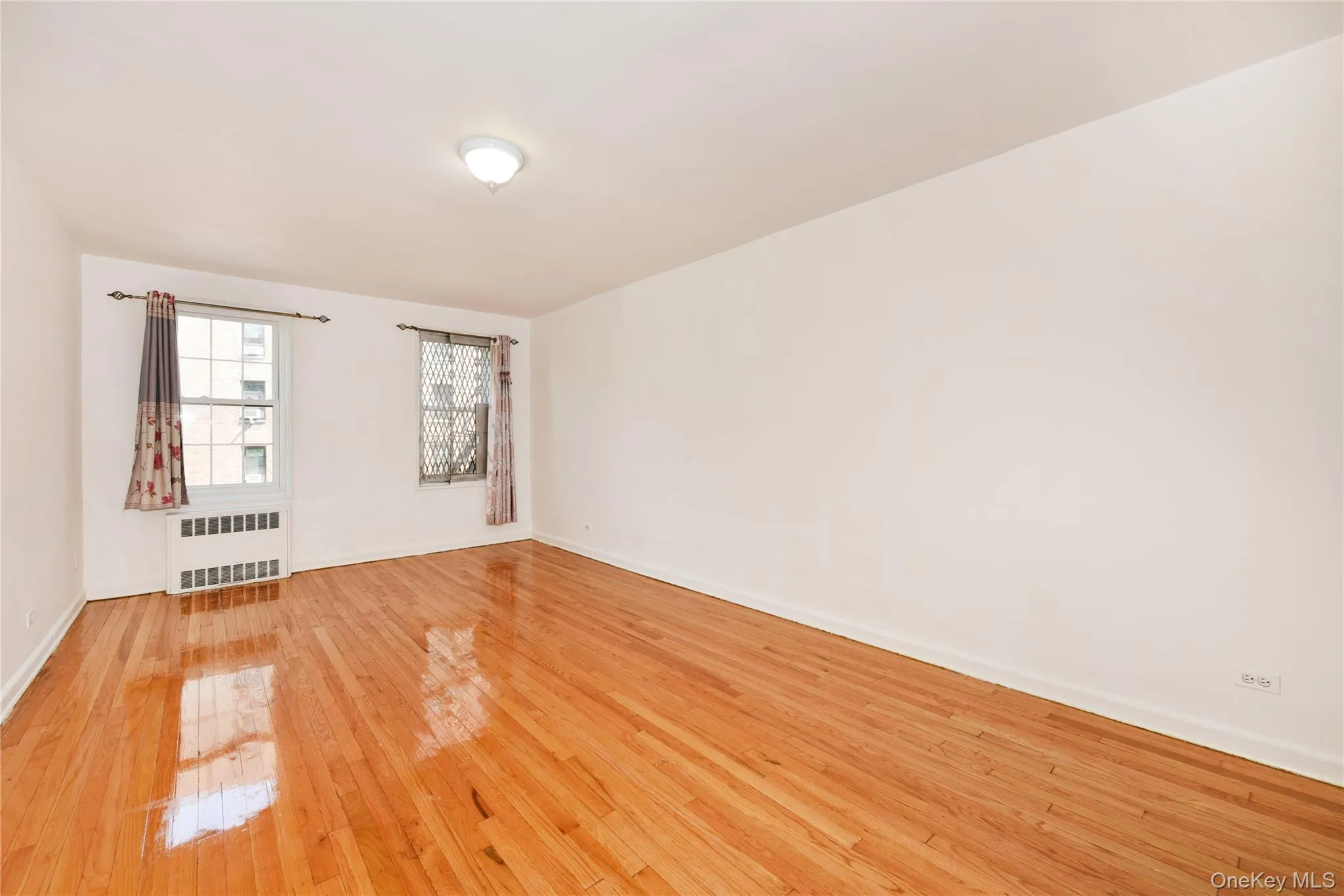 139-09 84 Drive, New York, NY, 1 Bedroom Bedrooms, 4 Rooms Rooms,1 BathroomBathrooms,Residential,For Rent,84,0,1031428 139-09 84 Drive, New York, NY, 1 Bedroom Bedrooms, 4 Rooms Rooms,1 BathroomBathrooms,Residential,For Rent,84,0,1031428