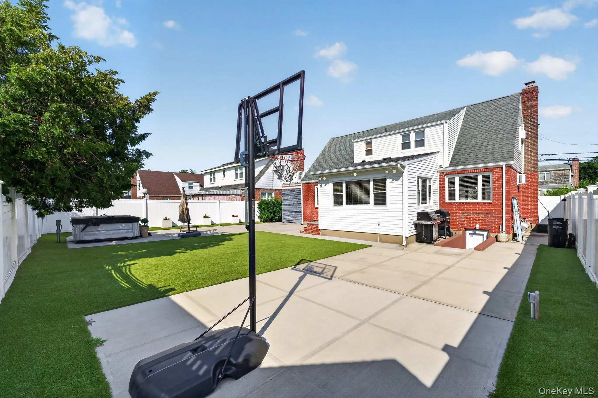 69 Bank Street, Hempstead, NY, 2 Bedrooms Bedrooms, 8 Rooms Rooms,1 BathroomBathrooms,Residential Lease,For Rent,Bank,0,1031429 69 Bank Street, Hempstead, NY, 2 Bedrooms Bedrooms, 8 Rooms Rooms,1 BathroomBathrooms,Residential Lease,For Rent,Bank,0,1031429