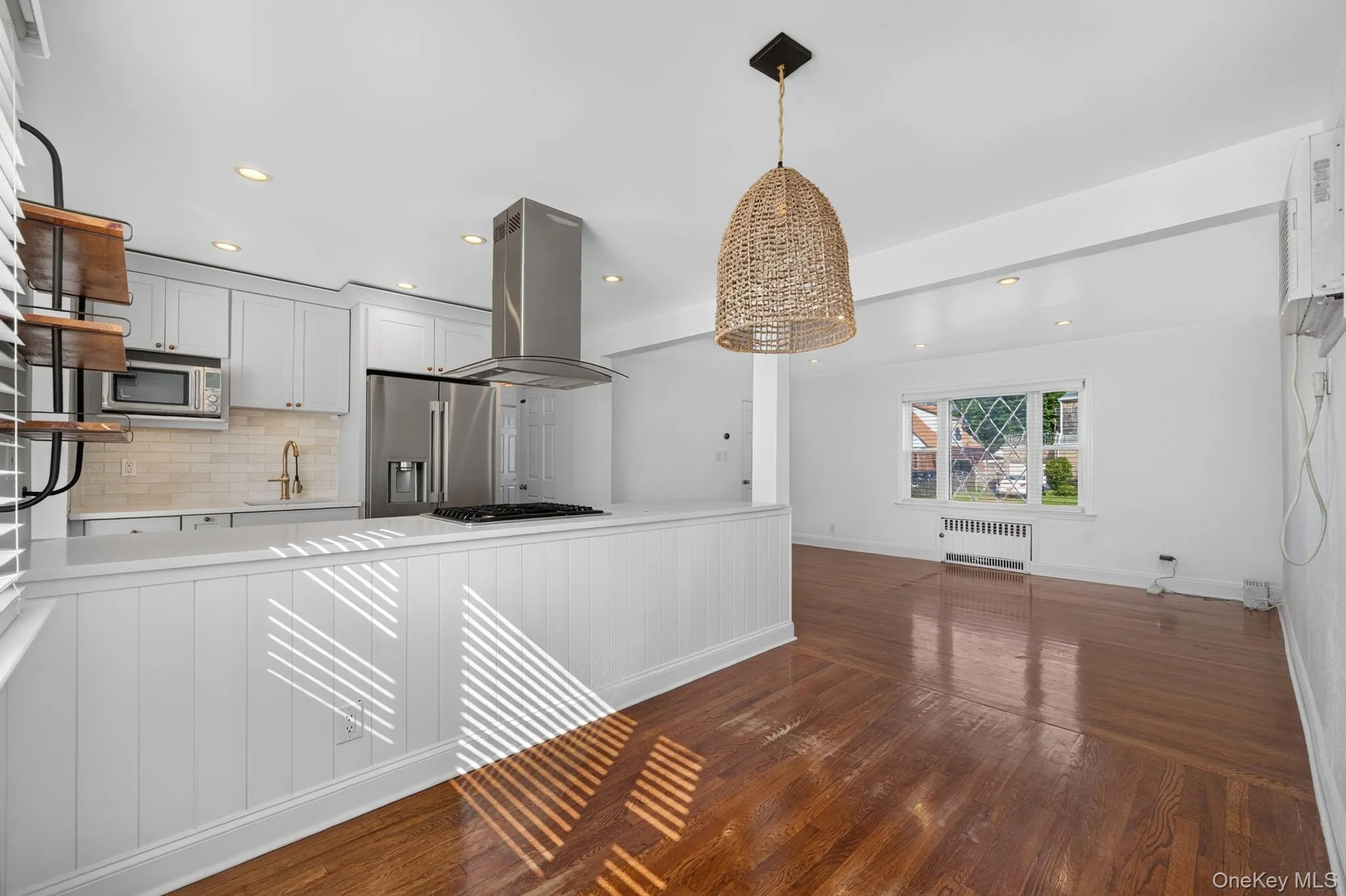 69 Bank Street, Hempstead, NY, 2 Bedrooms Bedrooms, 8 Rooms Rooms,1 BathroomBathrooms,Residential Lease,For Rent,Bank,0,1031429 69 Bank Street, Hempstead, NY, 2 Bedrooms Bedrooms, 8 Rooms Rooms,1 BathroomBathrooms,Residential Lease,For Rent,Bank,0,1031429