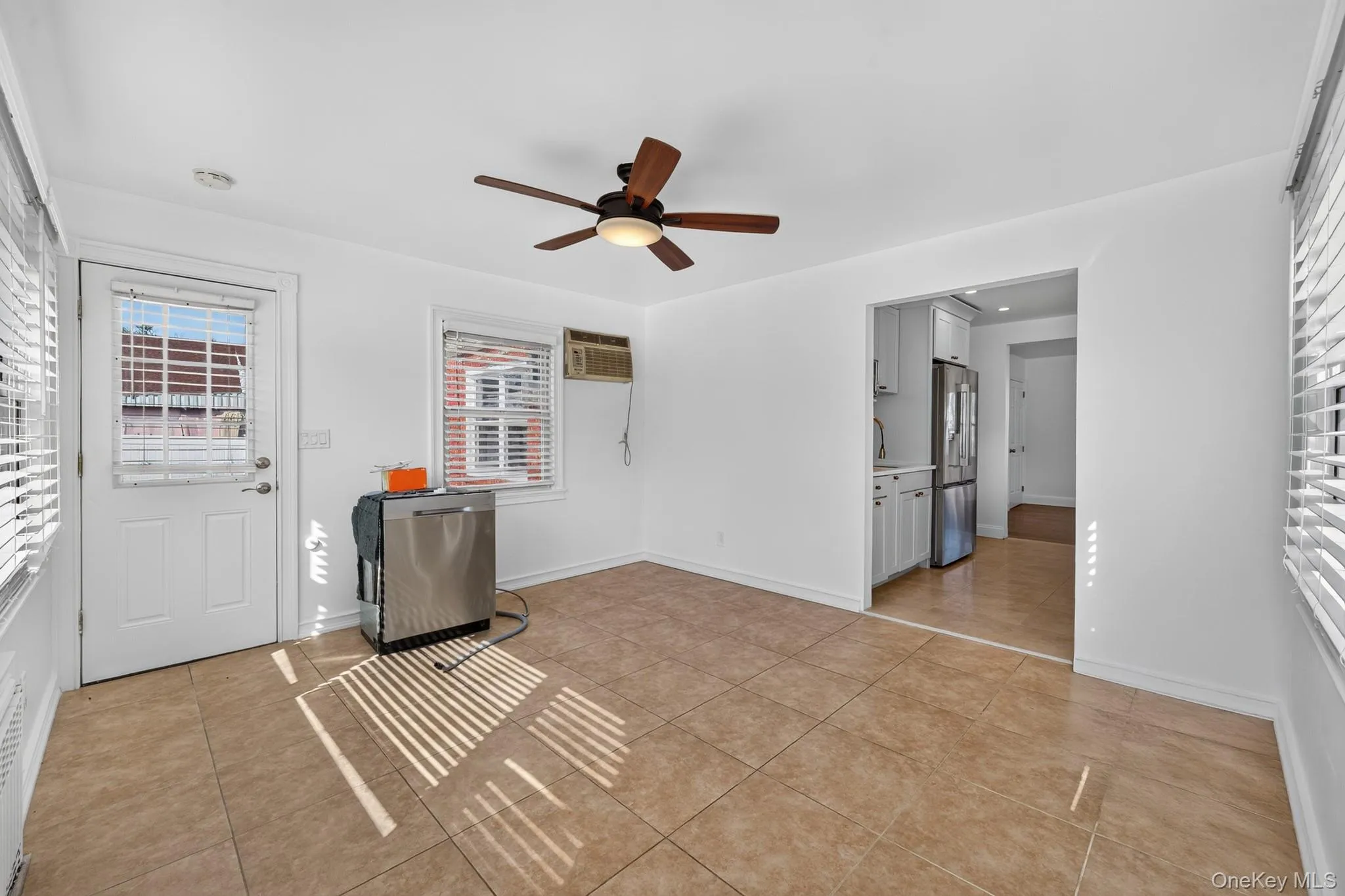 69 Bank Street, Hempstead, NY, 2 Bedrooms Bedrooms, 8 Rooms Rooms,1 BathroomBathrooms,Residential Lease,For Rent,Bank,0,1031429 69 Bank Street, Hempstead, NY, 2 Bedrooms Bedrooms, 8 Rooms Rooms,1 BathroomBathrooms,Residential Lease,For Rent,Bank,0,1031429
