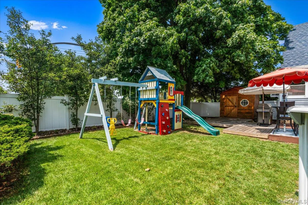 2 Gateway, Oyster Bay, NY, 3 Bedrooms Bedrooms, 8 Rooms Rooms,2 BathroomsBathrooms,Residential,For Rent,Gateway,0,1031431 2 Gateway, Oyster Bay, NY, 3 Bedrooms Bedrooms, 8 Rooms Rooms,2 BathroomsBathrooms,Residential,For Rent,Gateway,0,1031431