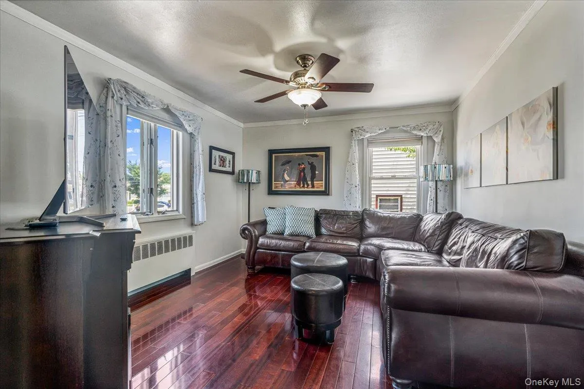 2 Gateway, Oyster Bay, NY, 3 Bedrooms Bedrooms, 8 Rooms Rooms,2 BathroomsBathrooms,Residential,For Rent,Gateway,0,1031431 2 Gateway, Oyster Bay, NY, 3 Bedrooms Bedrooms, 8 Rooms Rooms,2 BathroomsBathrooms,Residential,For Rent,Gateway,0,1031431