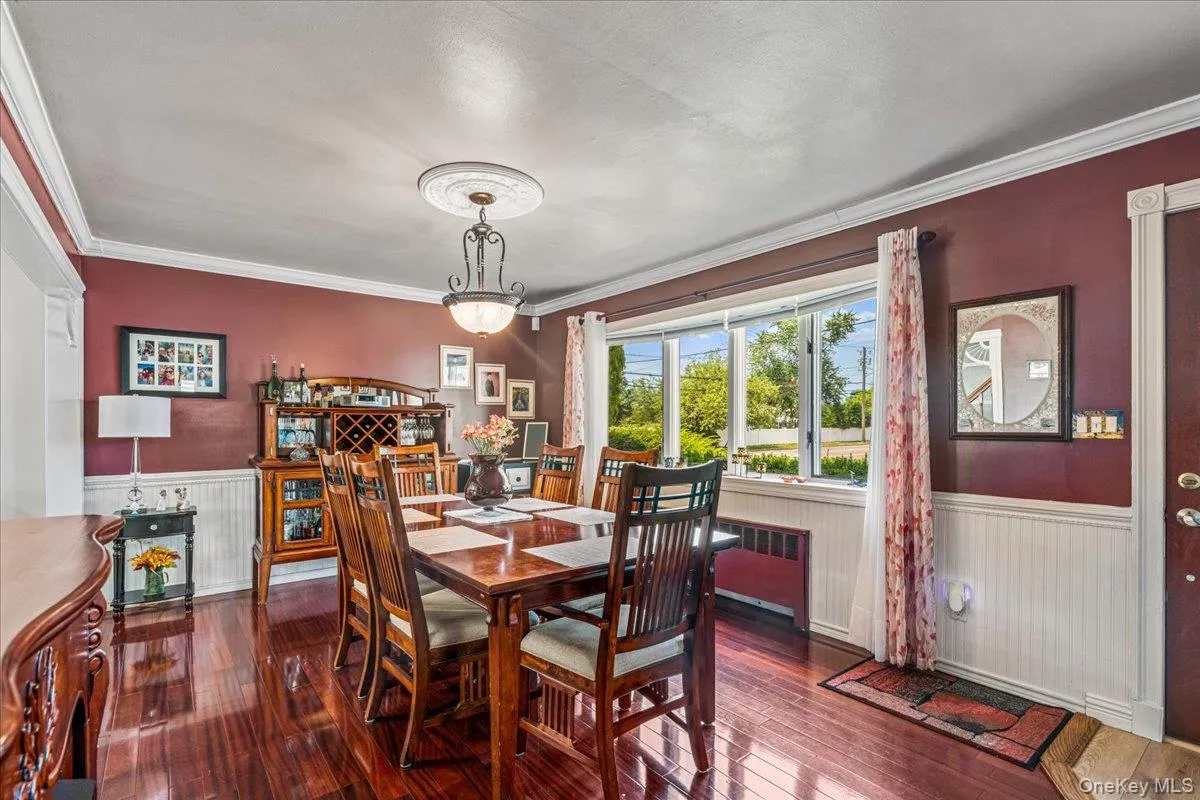 2 Gateway, Oyster Bay, NY, 3 Bedrooms Bedrooms, 8 Rooms Rooms,2 BathroomsBathrooms,Residential,For Rent,Gateway,0,1031431 2 Gateway, Oyster Bay, NY, 3 Bedrooms Bedrooms, 8 Rooms Rooms,2 BathroomsBathrooms,Residential,For Rent,Gateway,0,1031431