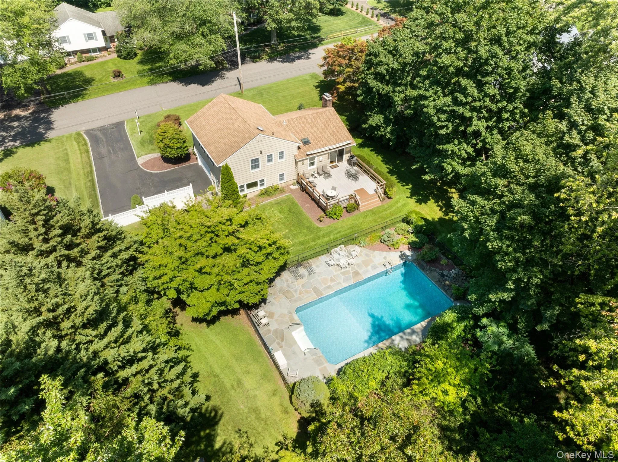 12 William Penn Drive, Brookhaven, NY, 3 Bedrooms Bedrooms, 7 Rooms Rooms,2 BathroomsBathrooms,Residential,For Rent,William Penn,0,1031434 12 William Penn Drive, Brookhaven, NY, 3 Bedrooms Bedrooms, 7 Rooms Rooms,2 BathroomsBathrooms,Residential,For Rent,William Penn,0,1031434
