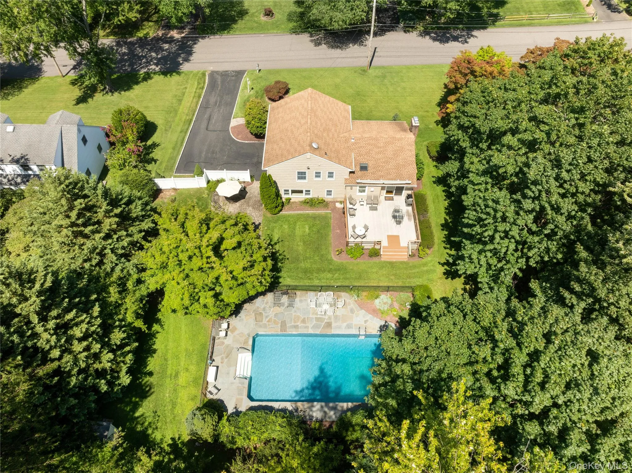 12 William Penn Drive, Brookhaven, NY, 3 Bedrooms Bedrooms, 7 Rooms Rooms,2 BathroomsBathrooms,Residential,For Rent,William Penn,0,1031434 12 William Penn Drive, Brookhaven, NY, 3 Bedrooms Bedrooms, 7 Rooms Rooms,2 BathroomsBathrooms,Residential,For Rent,William Penn,0,1031434