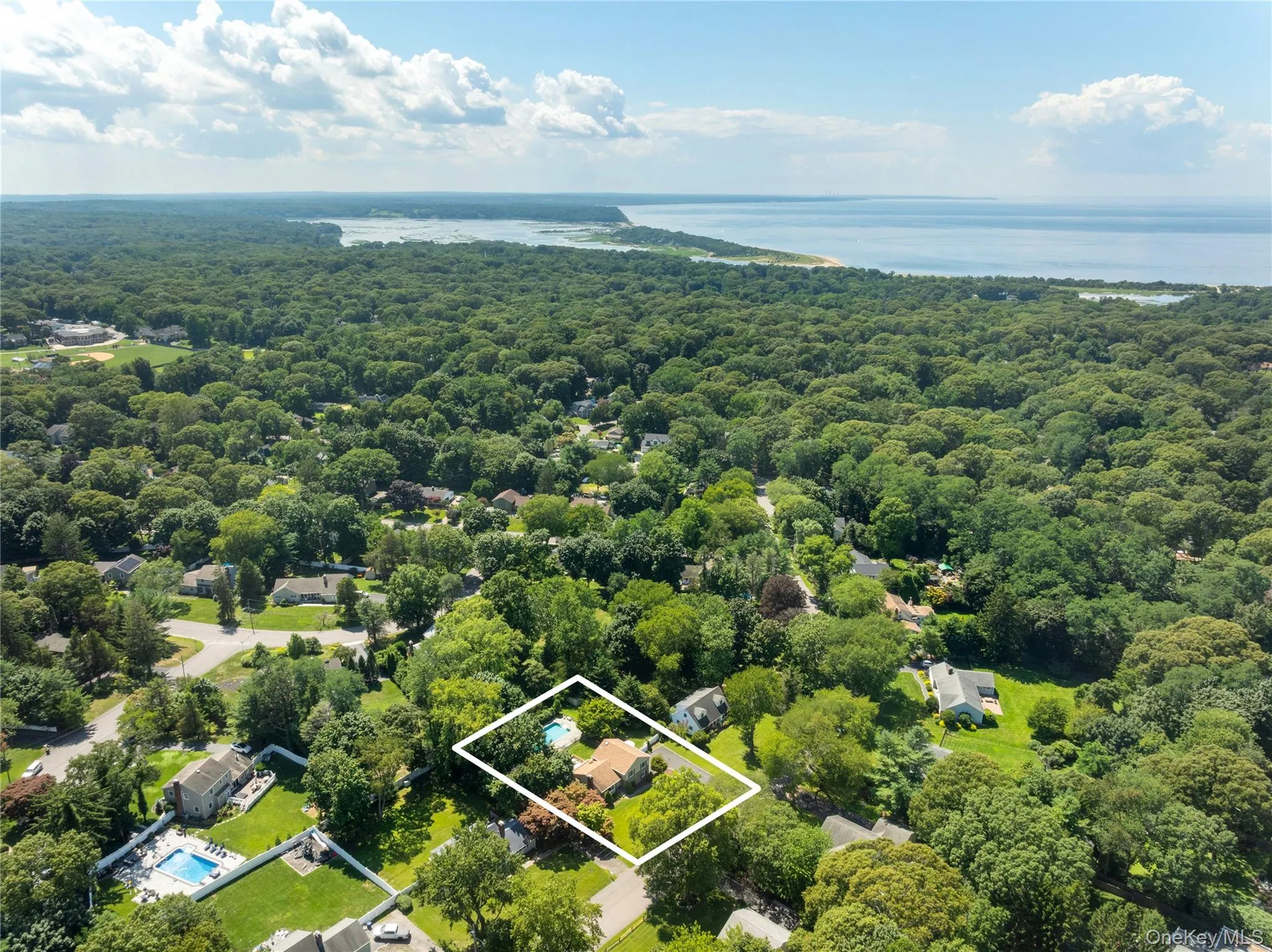 Close proximity to Stony Brook Village, West Meadow Beach, and Stony Brook University Close proximity to Stony Brook Village, West Meadow Beach, and Stony Brook University