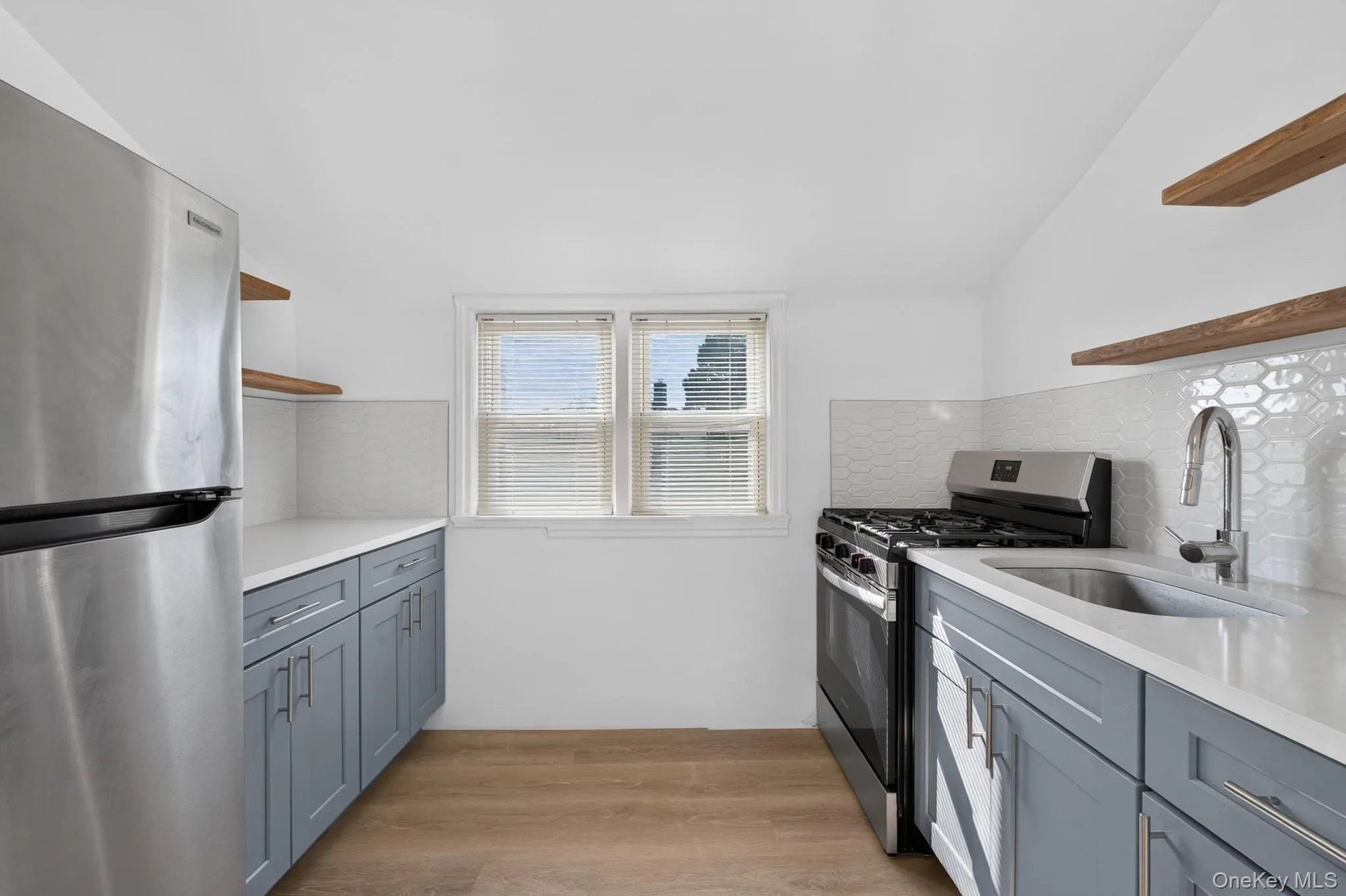 69 Bank Street, Hempstead, NY, 1 Bedroom Bedrooms, 5 Rooms Rooms,1 BathroomBathrooms,Residential Lease,For Rent,Bank,0,1031435 69 Bank Street, Hempstead, NY, 1 Bedroom Bedrooms, 5 Rooms Rooms,1 BathroomBathrooms,Residential Lease,For Rent,Bank,0,1031435