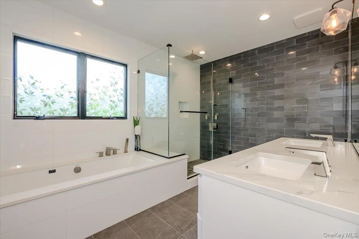 1453 Park Street, Hempstead, NY, 5 Bedrooms Bedrooms, 10 Rooms Rooms,3 BathroomsBathrooms,Residential,For Rent,Park,0,1031437 1453 Park Street, Hempstead, NY, 5 Bedrooms Bedrooms, 10 Rooms Rooms,3 BathroomsBathrooms,Residential,For Rent,Park,0,1031437