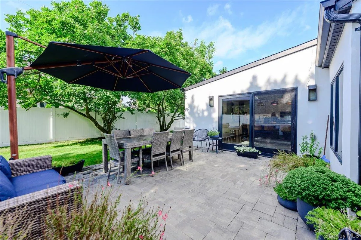 1453 Park Street, Hempstead, NY, 5 Bedrooms Bedrooms, 10 Rooms Rooms,3 BathroomsBathrooms,Residential,For Rent,Park,0,1031437 1453 Park Street, Hempstead, NY, 5 Bedrooms Bedrooms, 10 Rooms Rooms,3 BathroomsBathrooms,Residential,For Rent,Park,0,1031437