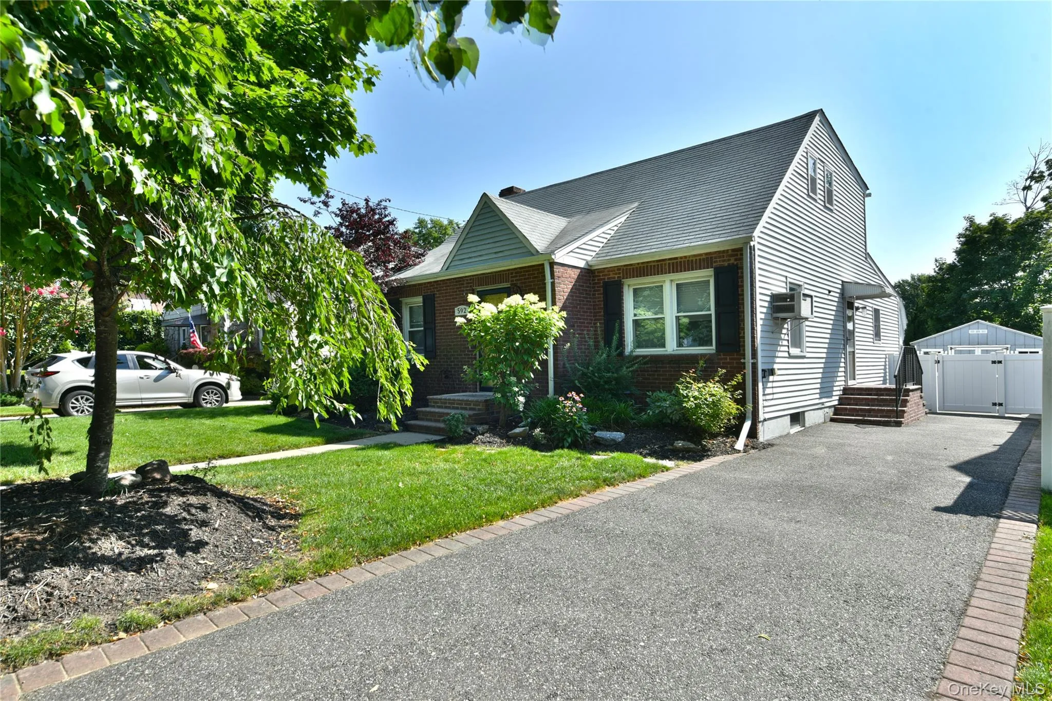 592 Winthrop Avenue, Hempstead, NY, 3 Bedrooms Bedrooms, 6 Rooms Rooms,2 BathroomsBathrooms,Residential,For Rent,Winthrop,0,1031439 592 Winthrop Avenue, Hempstead, NY, 3 Bedrooms Bedrooms, 6 Rooms Rooms,2 BathroomsBathrooms,Residential,For Rent,Winthrop,0,1031439