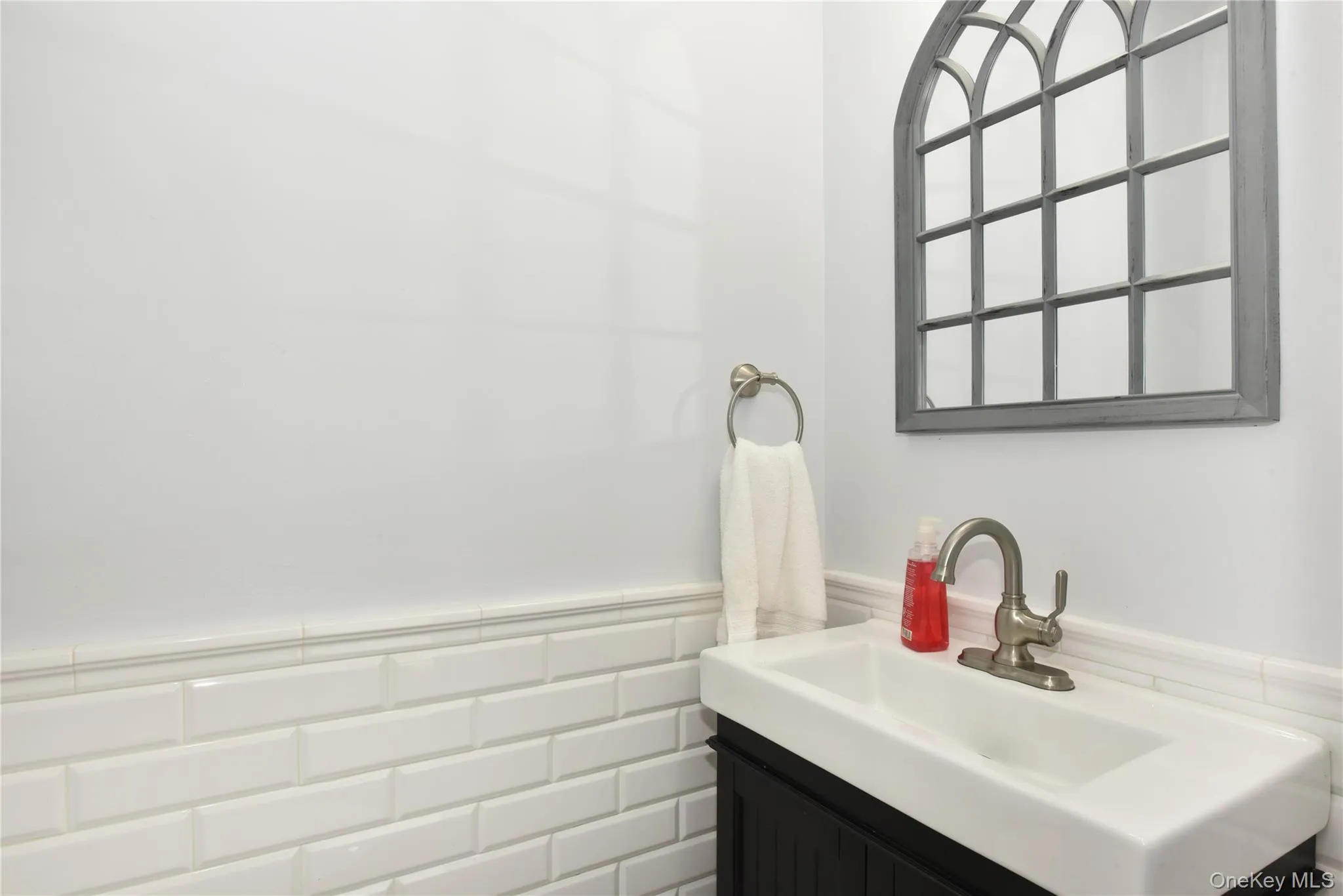 592 Winthrop Avenue, Hempstead, NY, 3 Bedrooms Bedrooms, 6 Rooms Rooms,2 BathroomsBathrooms,Residential,For Rent,Winthrop,0,1031439 592 Winthrop Avenue, Hempstead, NY, 3 Bedrooms Bedrooms, 6 Rooms Rooms,2 BathroomsBathrooms,Residential,For Rent,Winthrop,0,1031439