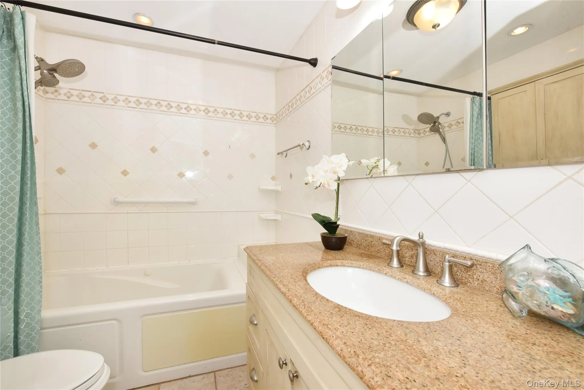 592 Winthrop Avenue, Hempstead, NY, 3 Bedrooms Bedrooms, 6 Rooms Rooms,2 BathroomsBathrooms,Residential,For Rent,Winthrop,0,1031439 592 Winthrop Avenue, Hempstead, NY, 3 Bedrooms Bedrooms, 6 Rooms Rooms,2 BathroomsBathrooms,Residential,For Rent,Winthrop,0,1031439