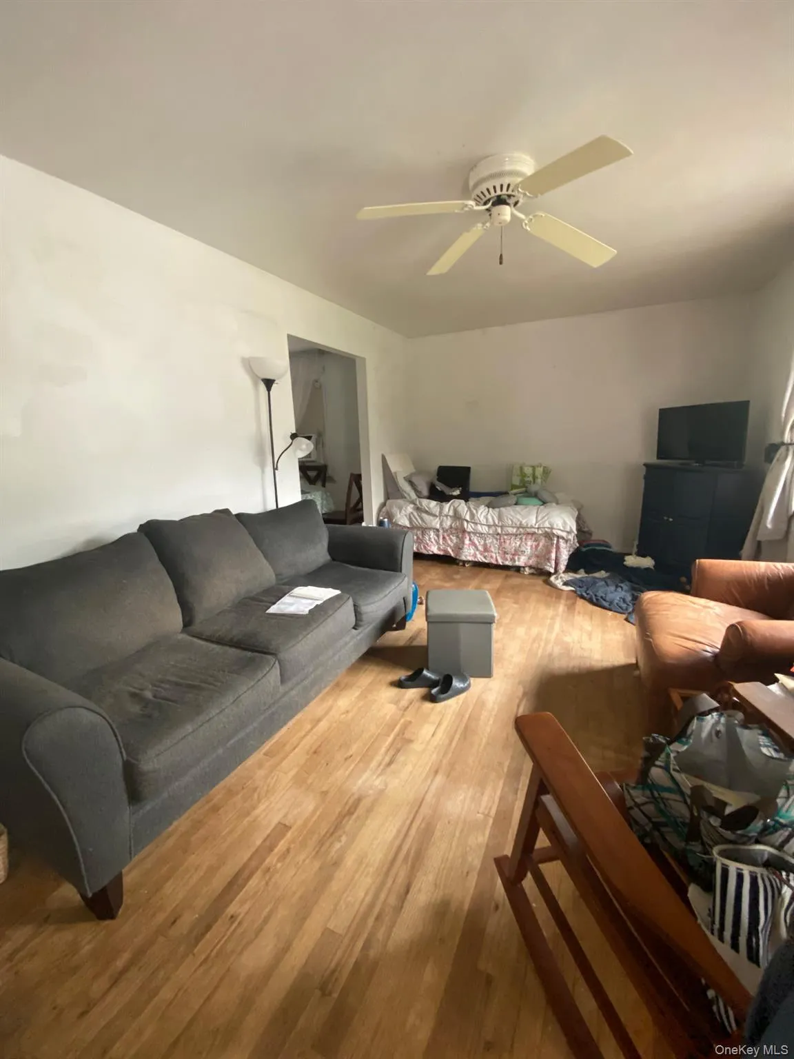 229 Mill Road, Brookhaven, NY, 3 Bedrooms Bedrooms, 7 Rooms Rooms,1 BathroomBathrooms,Residential,For Rent,Mill,0,1031440 229 Mill Road, Brookhaven, NY, 3 Bedrooms Bedrooms, 7 Rooms Rooms,1 BathroomBathrooms,Residential,For Rent,Mill,0,1031440