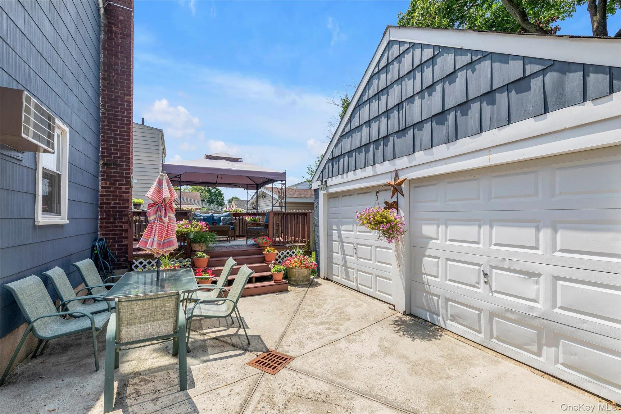 78 Rockaway Parkway, Hempstead, NY, 5 Bedrooms Bedrooms, 11 Rooms Rooms,2 BathroomsBathrooms,Residential,For Rent,Rockaway,0,1031442 78 Rockaway Parkway, Hempstead, NY, 5 Bedrooms Bedrooms, 11 Rooms Rooms,2 BathroomsBathrooms,Residential,For Rent,Rockaway,0,1031442