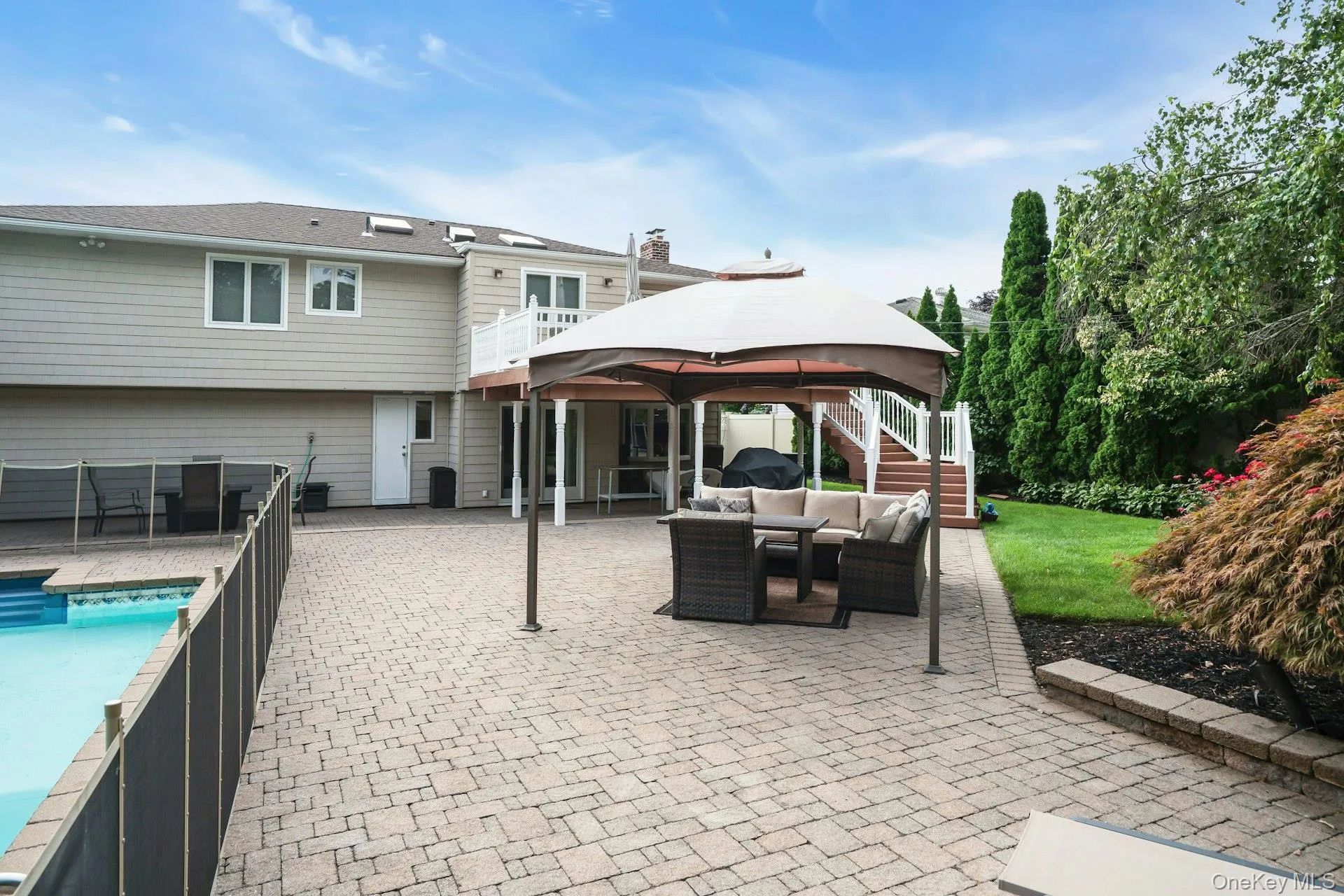 66 Harvest Lane, Smithtown, NY, 4 Bedrooms Bedrooms, 7 Rooms Rooms,3 BathroomsBathrooms,Residential,For Rent,Harvest,0,1031448 66 Harvest Lane, Smithtown, NY, 4 Bedrooms Bedrooms, 7 Rooms Rooms,3 BathroomsBathrooms,Residential,For Rent,Harvest,0,1031448