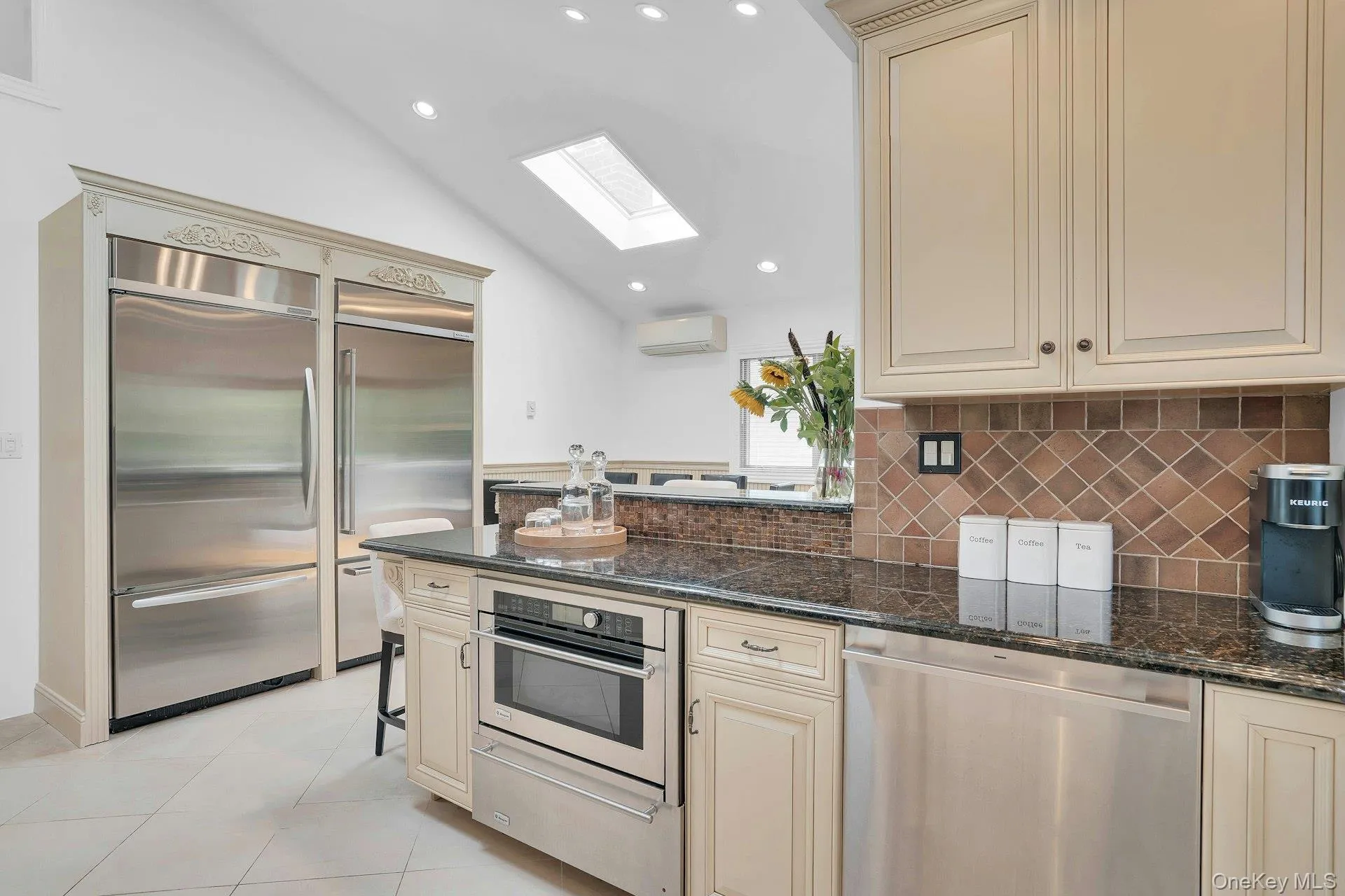 66 Harvest Lane, Smithtown, NY, 4 Bedrooms Bedrooms, 7 Rooms Rooms,3 BathroomsBathrooms,Residential,For Rent,Harvest,0,1031448 66 Harvest Lane, Smithtown, NY, 4 Bedrooms Bedrooms, 7 Rooms Rooms,3 BathroomsBathrooms,Residential,For Rent,Harvest,0,1031448
