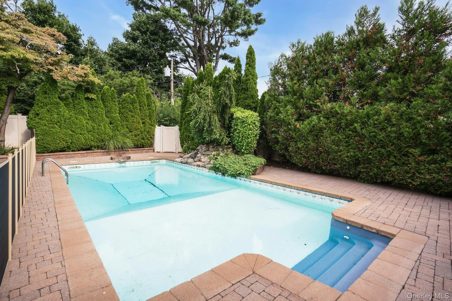 66 Harvest Lane, Smithtown, NY, 4 Bedrooms Bedrooms, 7 Rooms Rooms,3 BathroomsBathrooms,Residential,For Rent,Harvest,0,1031448 66 Harvest Lane, Smithtown, NY, 4 Bedrooms Bedrooms, 7 Rooms Rooms,3 BathroomsBathrooms,Residential,For Rent,Harvest,0,1031448
