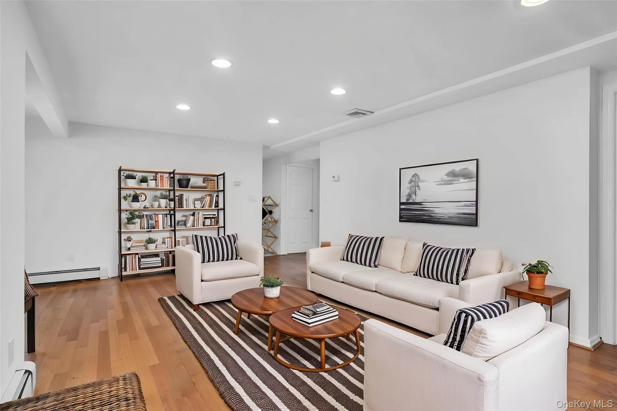 66 Harvest Lane, Smithtown, NY, 4 Bedrooms Bedrooms, 7 Rooms Rooms,3 BathroomsBathrooms,Residential,For Rent,Harvest,0,1031448 66 Harvest Lane, Smithtown, NY, 4 Bedrooms Bedrooms, 7 Rooms Rooms,3 BathroomsBathrooms,Residential,For Rent,Harvest,0,1031448