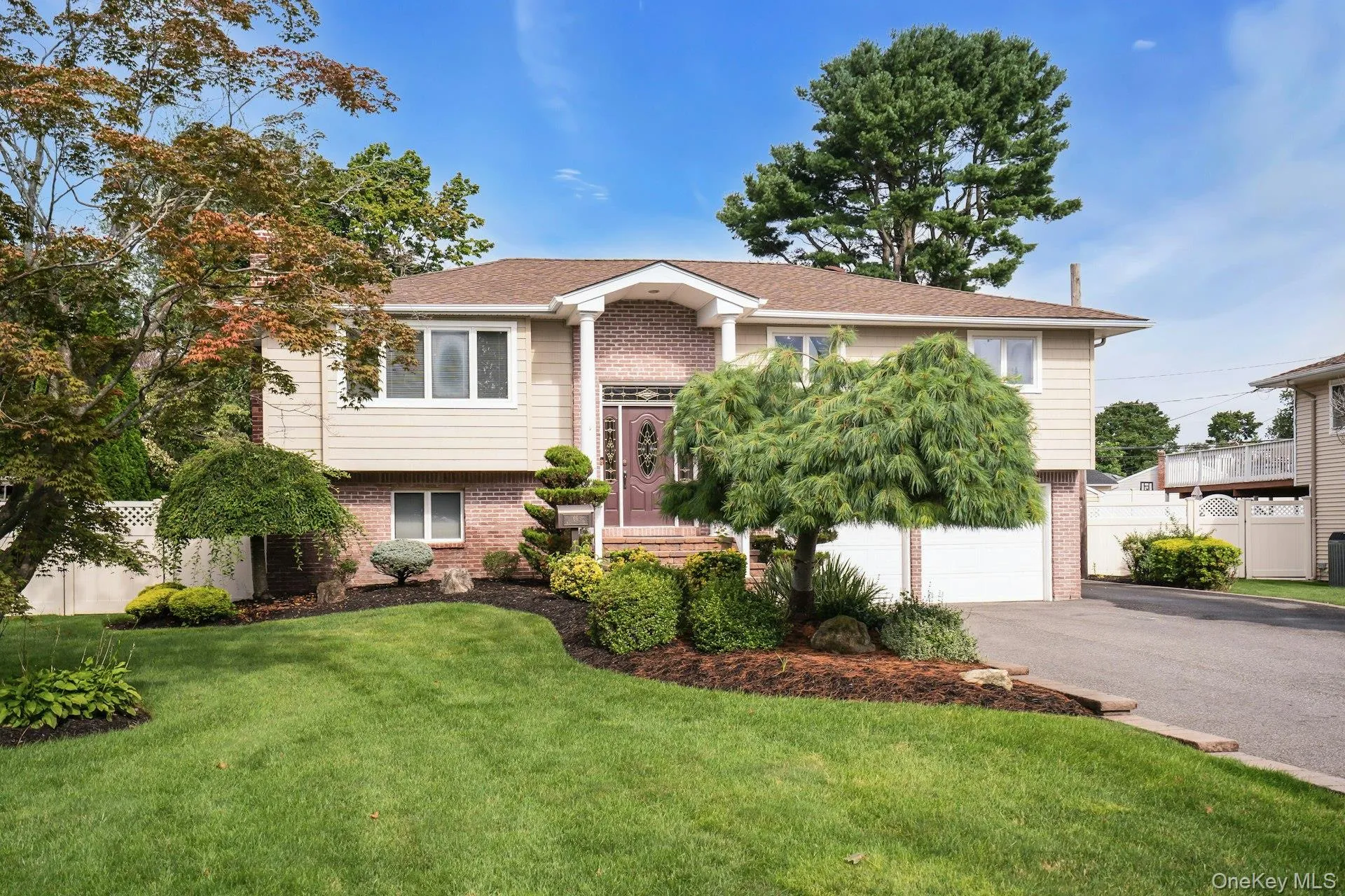 66 Harvest Lane, Smithtown, NY, 4 Bedrooms Bedrooms, 7 Rooms Rooms,3 BathroomsBathrooms,Residential,For Rent,Harvest,0,1031448 66 Harvest Lane, Smithtown, NY, 4 Bedrooms Bedrooms, 7 Rooms Rooms,3 BathroomsBathrooms,Residential,For Rent,Harvest,0,1031448