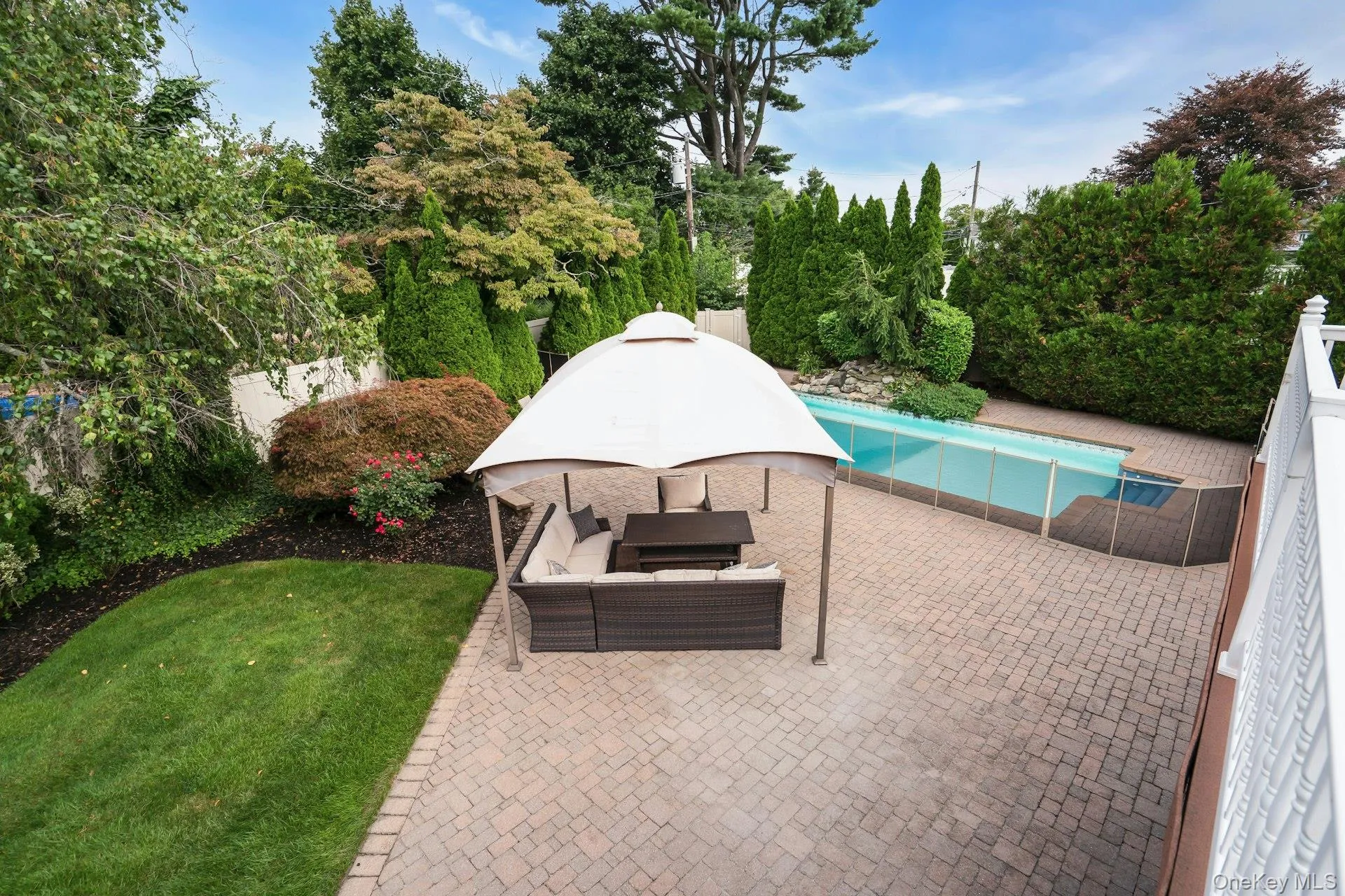 66 Harvest Lane, Smithtown, NY, 4 Bedrooms Bedrooms, 7 Rooms Rooms,3 BathroomsBathrooms,Residential,For Rent,Harvest,0,1031448 66 Harvest Lane, Smithtown, NY, 4 Bedrooms Bedrooms, 7 Rooms Rooms,3 BathroomsBathrooms,Residential,For Rent,Harvest,0,1031448
