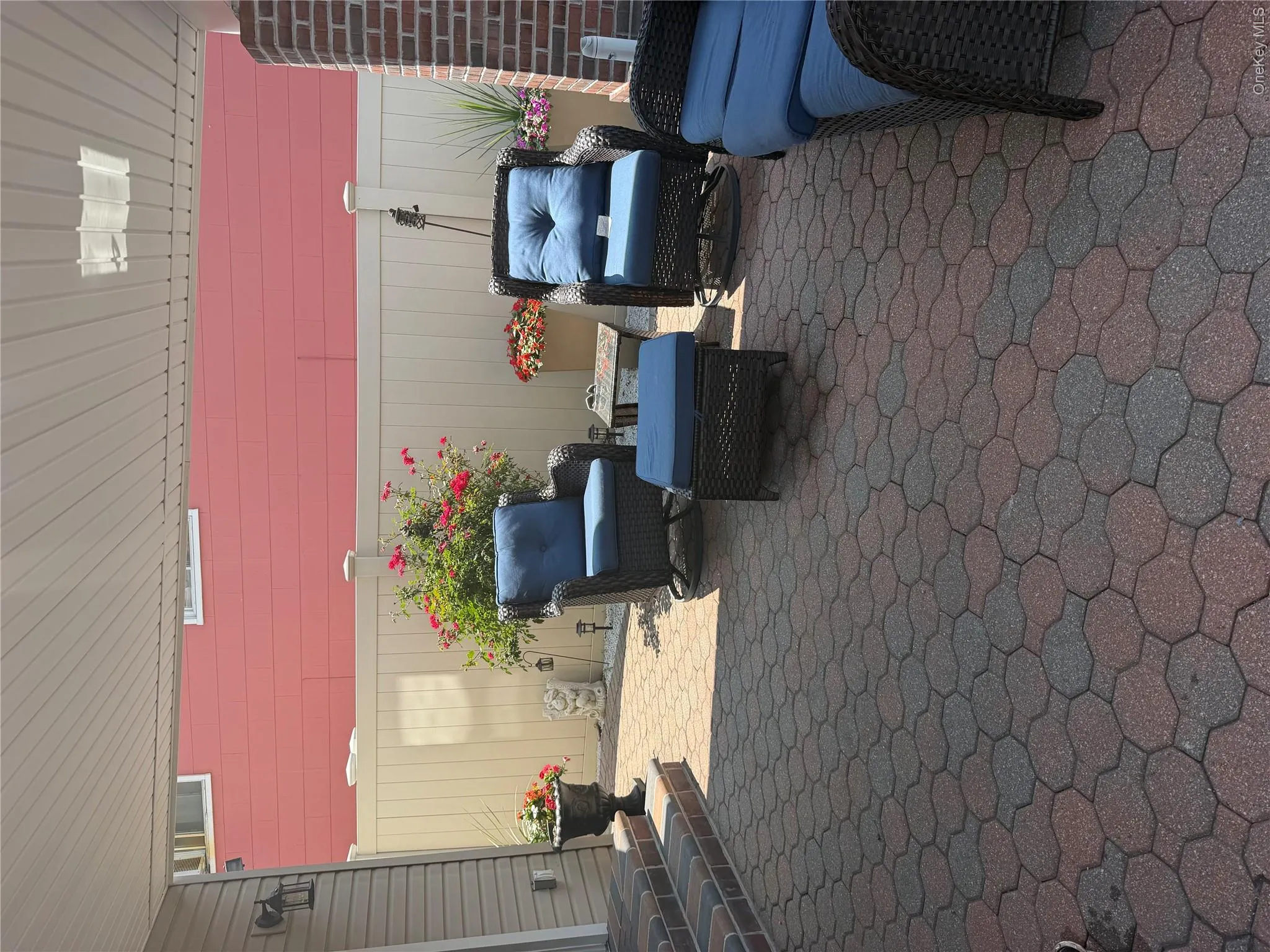 75 Maplewood Avenue, Hempstead, NY, 3 Bedrooms Bedrooms, 3 Rooms Rooms,2 BathroomsBathrooms,Residential,For Rent,Maplewood,0,1031450 75 Maplewood Avenue, Hempstead, NY, 3 Bedrooms Bedrooms, 3 Rooms Rooms,2 BathroomsBathrooms,Residential,For Rent,Maplewood,0,1031450