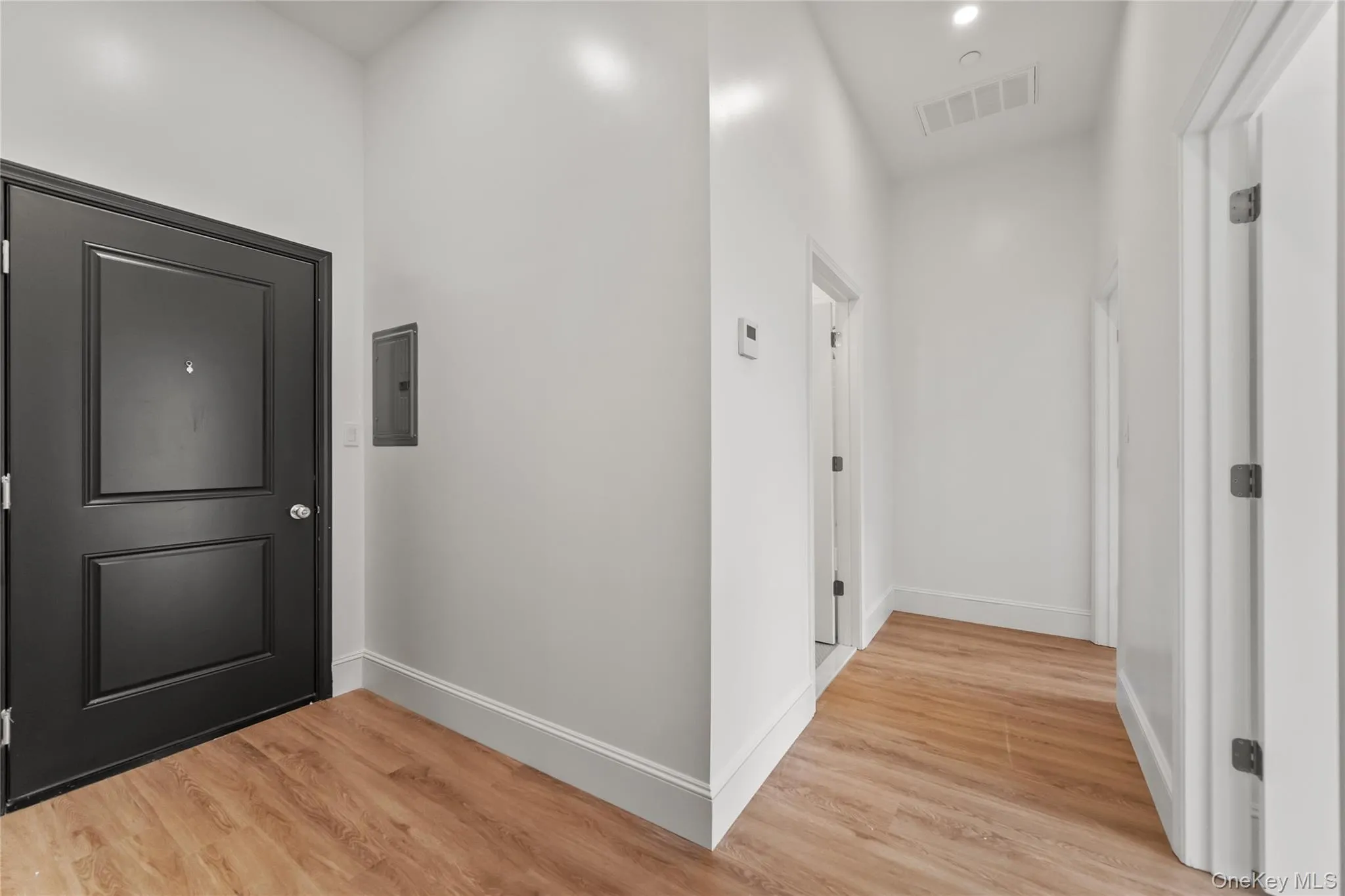 Hall to Bedrooms and Bathrooms Hall to Bedrooms and Bathrooms