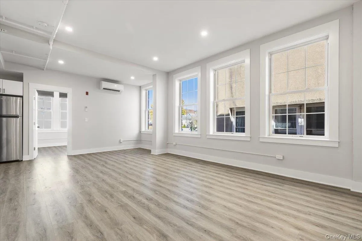 49 Beekman Avenue, Mount Pleasant, NY, 1 Bedroom Bedrooms, 3 Rooms Rooms,1 BathroomBathrooms,Residential Lease,For Rent,Beekman,0,1031454 49 Beekman Avenue, Mount Pleasant, NY, 1 Bedroom Bedrooms, 3 Rooms Rooms,1 BathroomBathrooms,Residential Lease,For Rent,Beekman,0,1031454