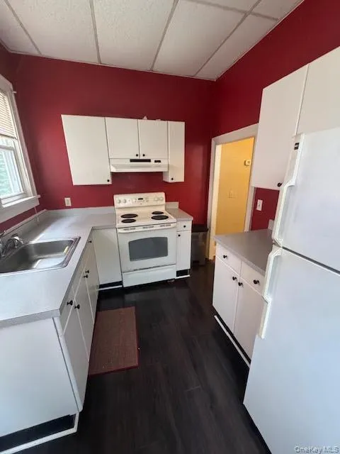 42-44 North Street, Beacon, NY, 2 Bedrooms Bedrooms, 6 Rooms Rooms,1 BathroomBathrooms,Residential Lease,For Rent,North,0,1031456 42-44 North Street, Beacon, NY, 2 Bedrooms Bedrooms, 6 Rooms Rooms,1 BathroomBathrooms,Residential Lease,For Rent,North,0,1031456