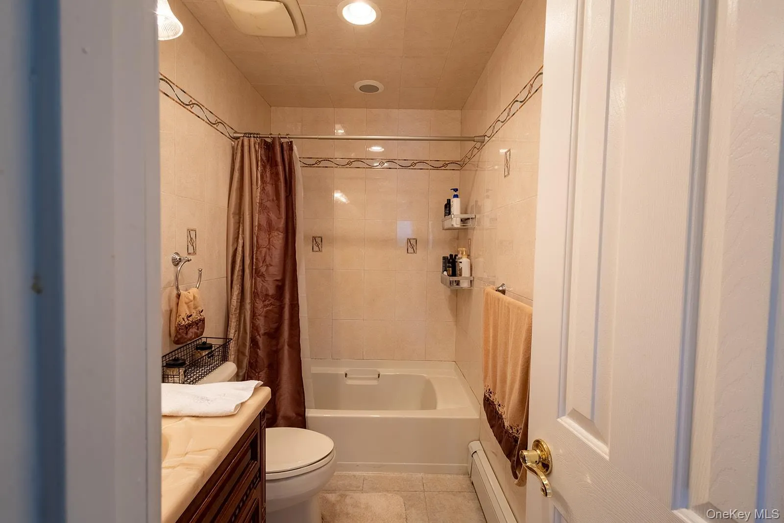 222 Pine Street, Oyster Bay, NY, 3 Bedrooms Bedrooms, 10 Rooms Rooms,3 BathroomsBathrooms,Residential,For Rent,Pine,0,1031465 222 Pine Street, Oyster Bay, NY, 3 Bedrooms Bedrooms, 10 Rooms Rooms,3 BathroomsBathrooms,Residential,For Rent,Pine,0,1031465