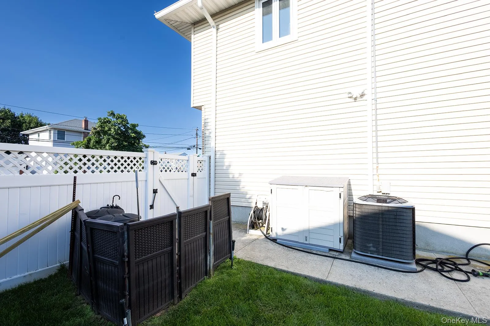 222 Pine Street, Oyster Bay, NY, 3 Bedrooms Bedrooms, 10 Rooms Rooms,3 BathroomsBathrooms,Residential,For Rent,Pine,0,1031465 222 Pine Street, Oyster Bay, NY, 3 Bedrooms Bedrooms, 10 Rooms Rooms,3 BathroomsBathrooms,Residential,For Rent,Pine,0,1031465