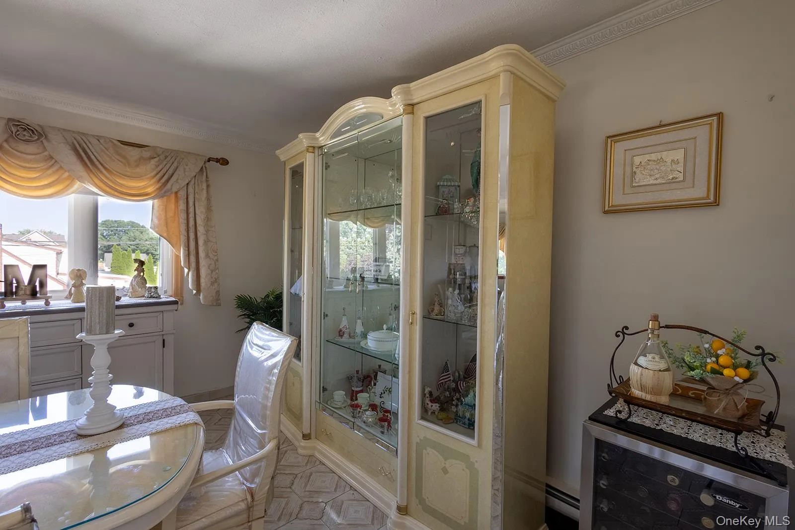 222 Pine Street, Oyster Bay, NY, 3 Bedrooms Bedrooms, 10 Rooms Rooms,3 BathroomsBathrooms,Residential,For Rent,Pine,0,1031465 222 Pine Street, Oyster Bay, NY, 3 Bedrooms Bedrooms, 10 Rooms Rooms,3 BathroomsBathrooms,Residential,For Rent,Pine,0,1031465